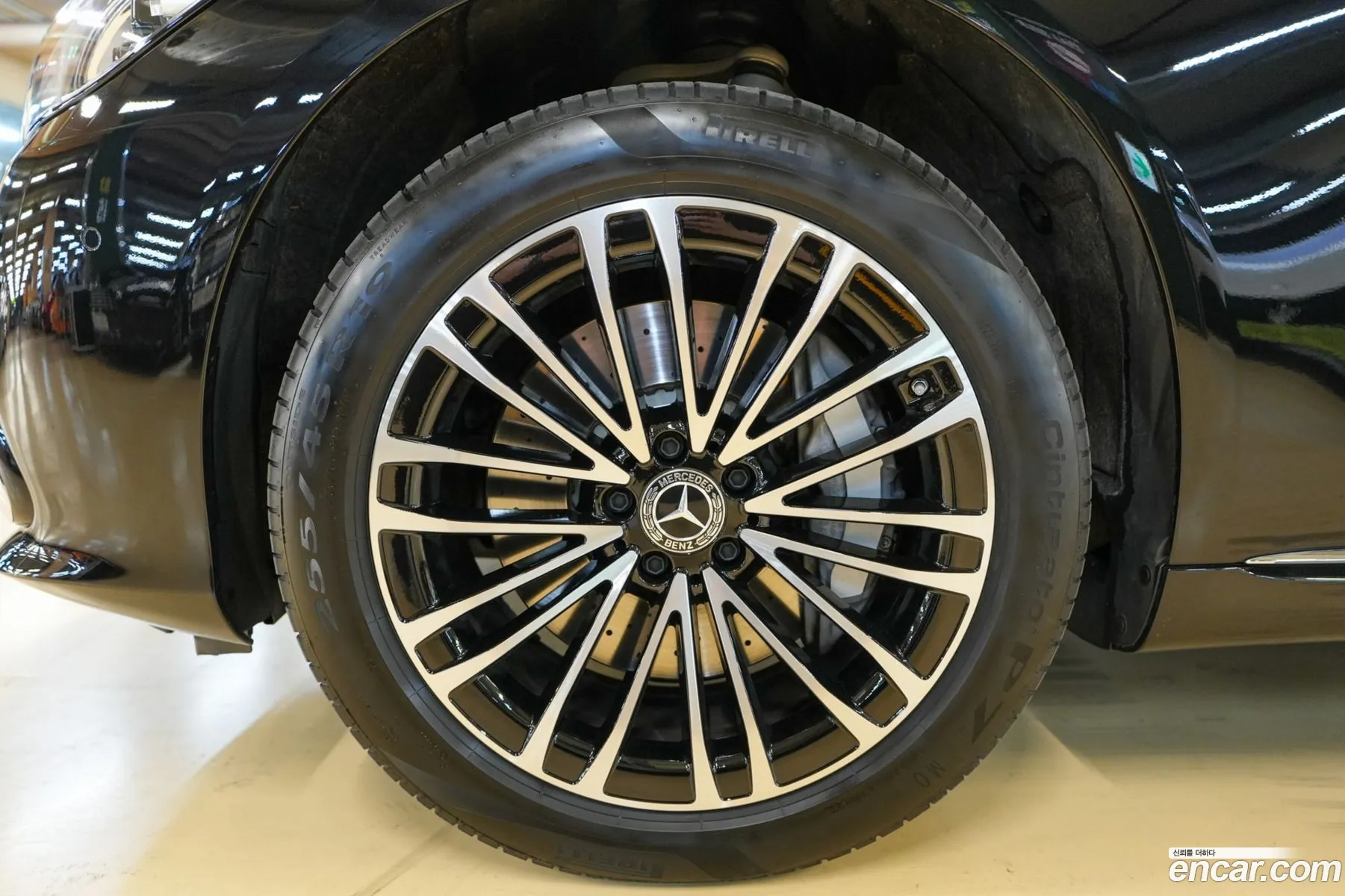 Mercedes-Benz S-Class W223 2025 — 15