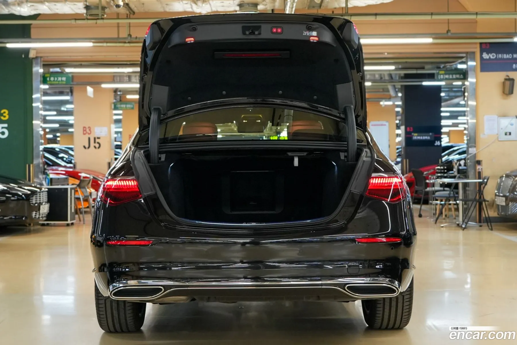 Mercedes-Benz S-Class W223 2025 — 13