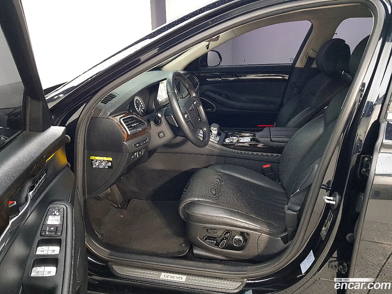 Genesis G90 2019 — 20
