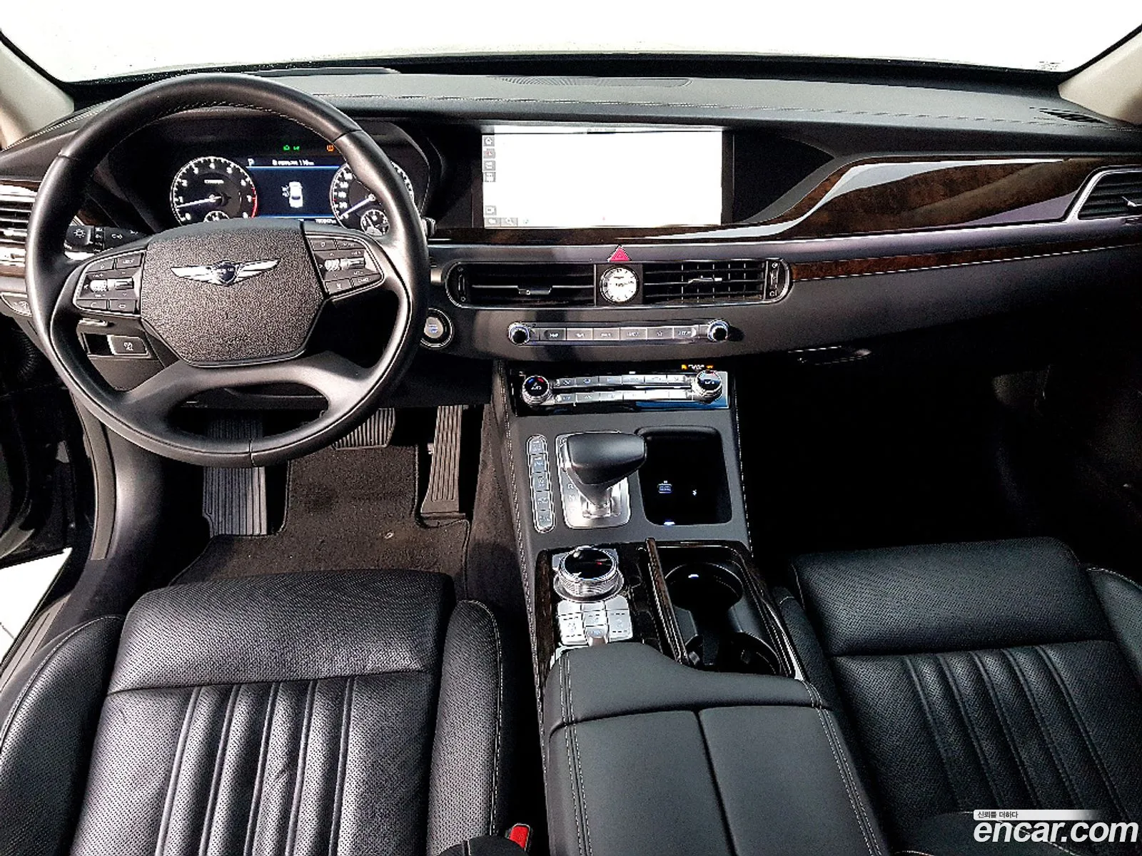 Genesis G90 2019 — 2