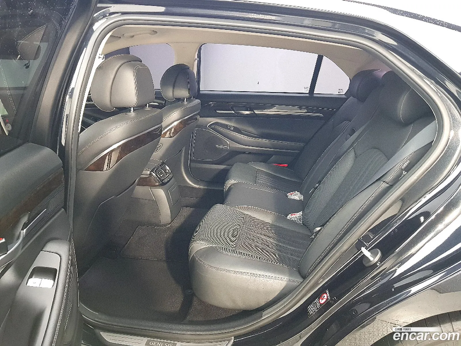Genesis G90 2019 — 3