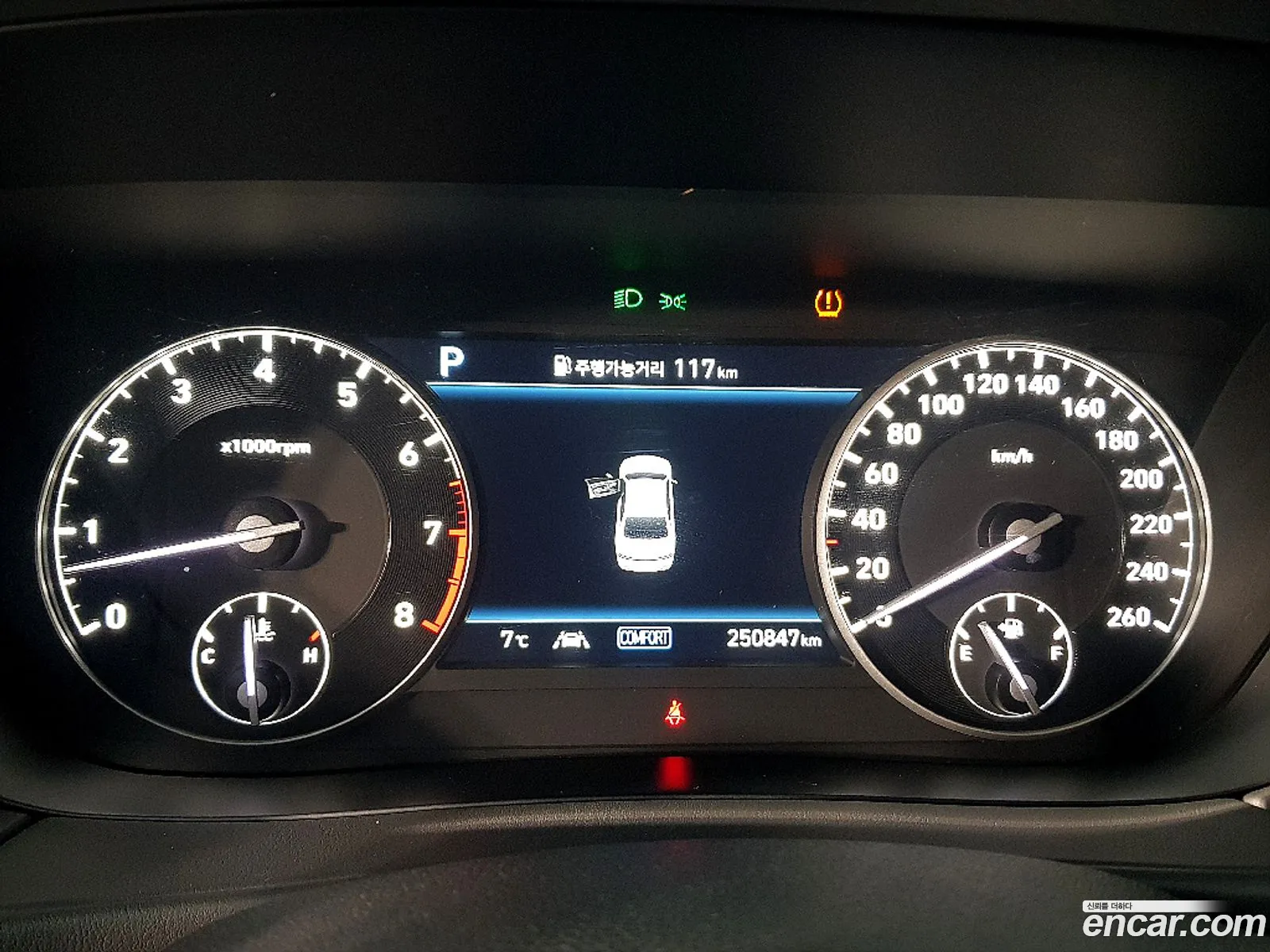 Genesis G90 2019 — 10