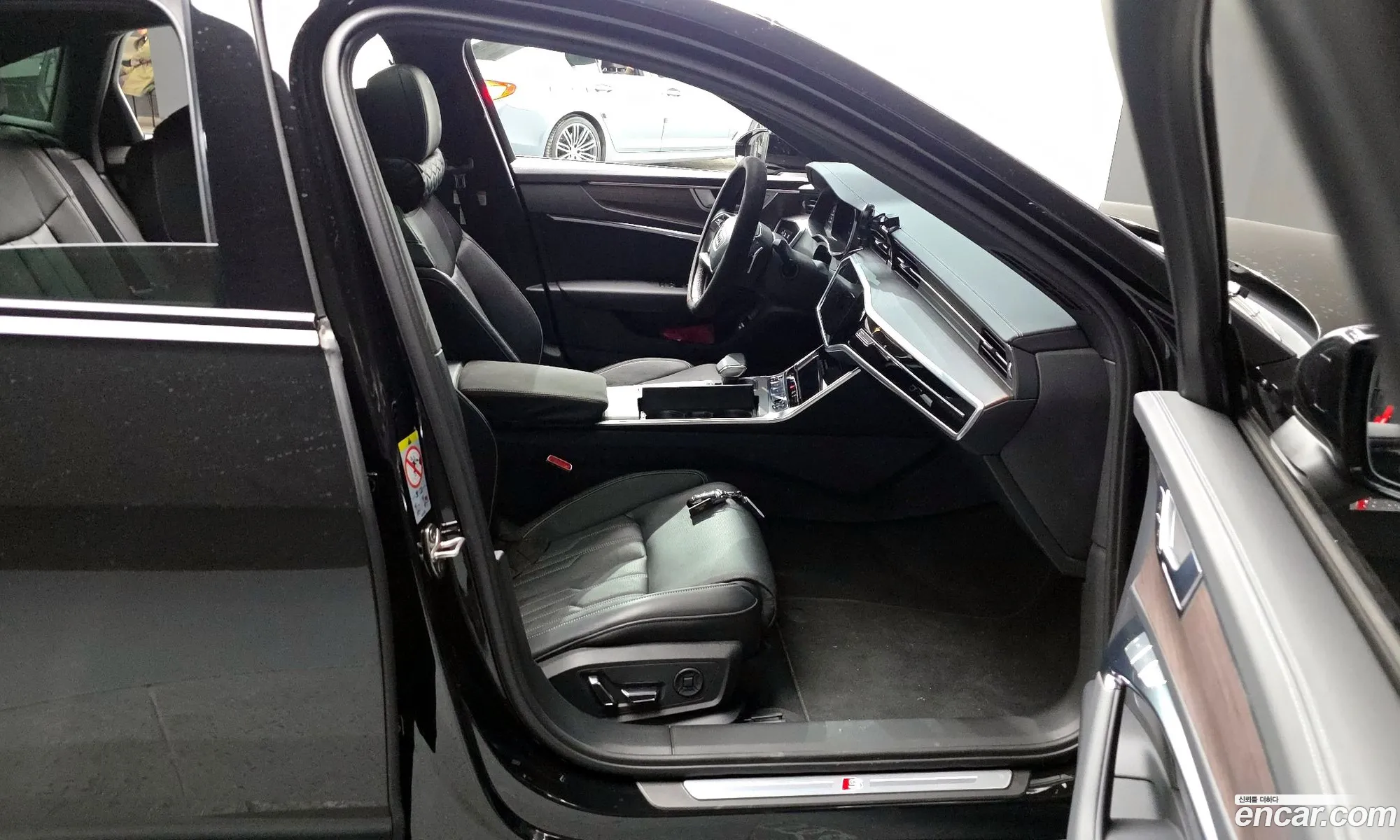 Audi A6 2024 37738383838383838 — 16