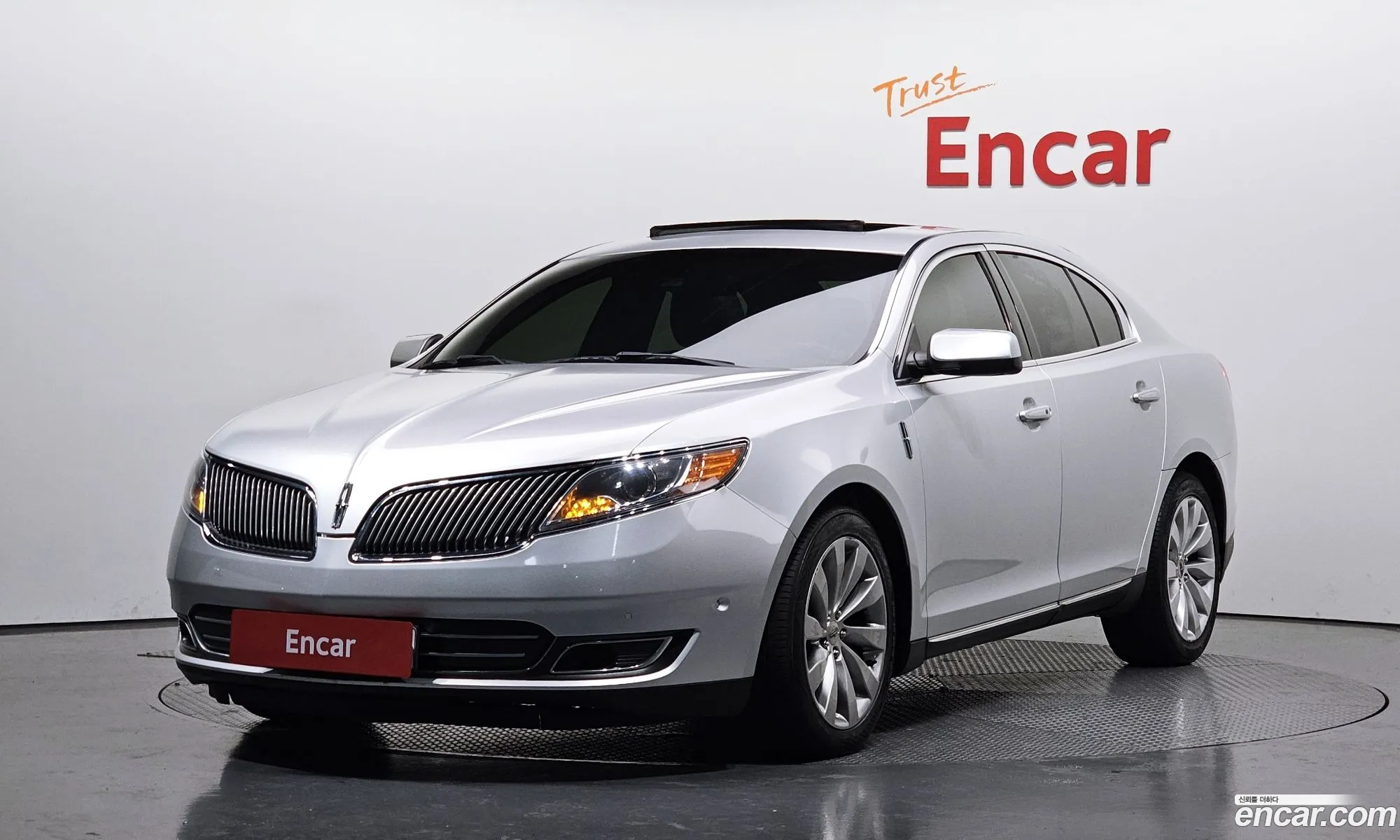 Lincoln MKS 2014 1LNHL9DK5EG604745 — 15