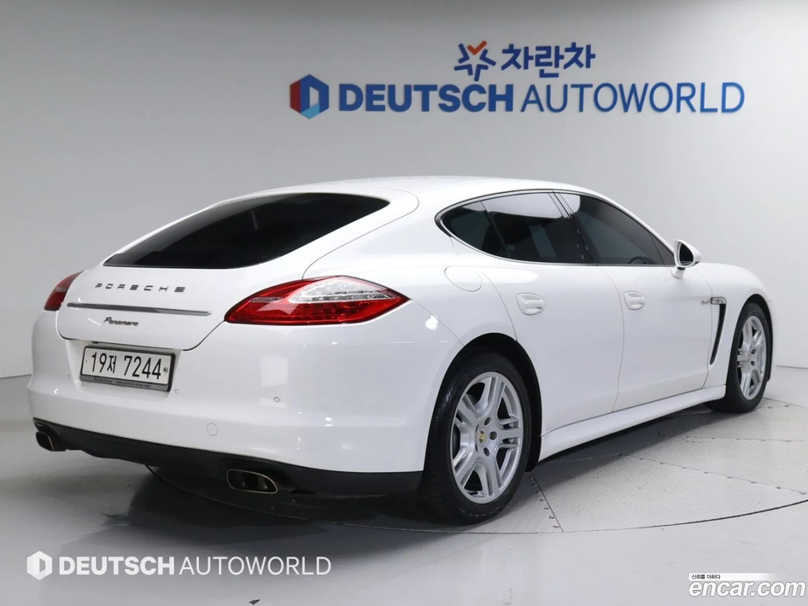 Porsche Panamera 2011 — 6