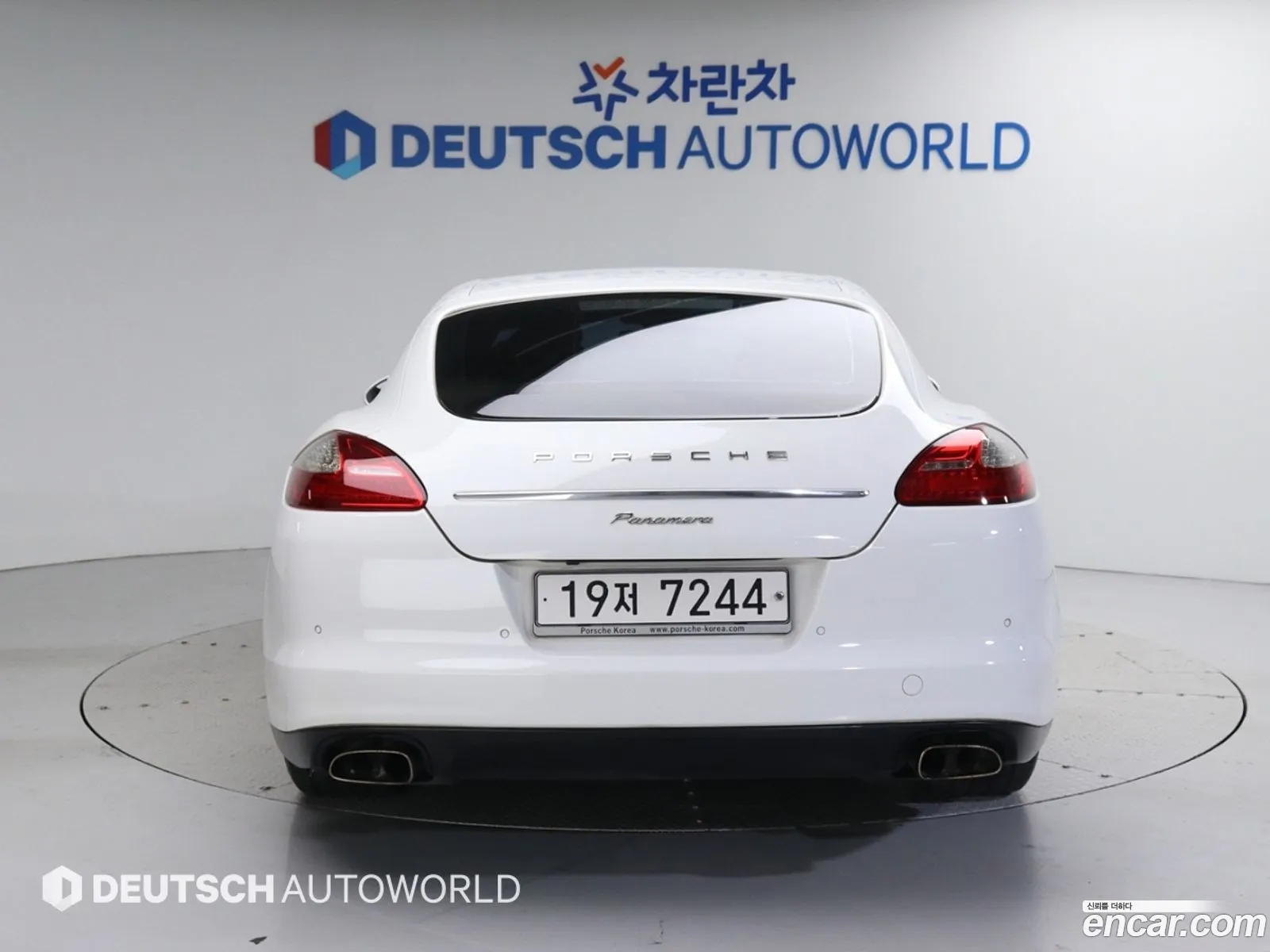 Porsche Panamera 2011 — 18