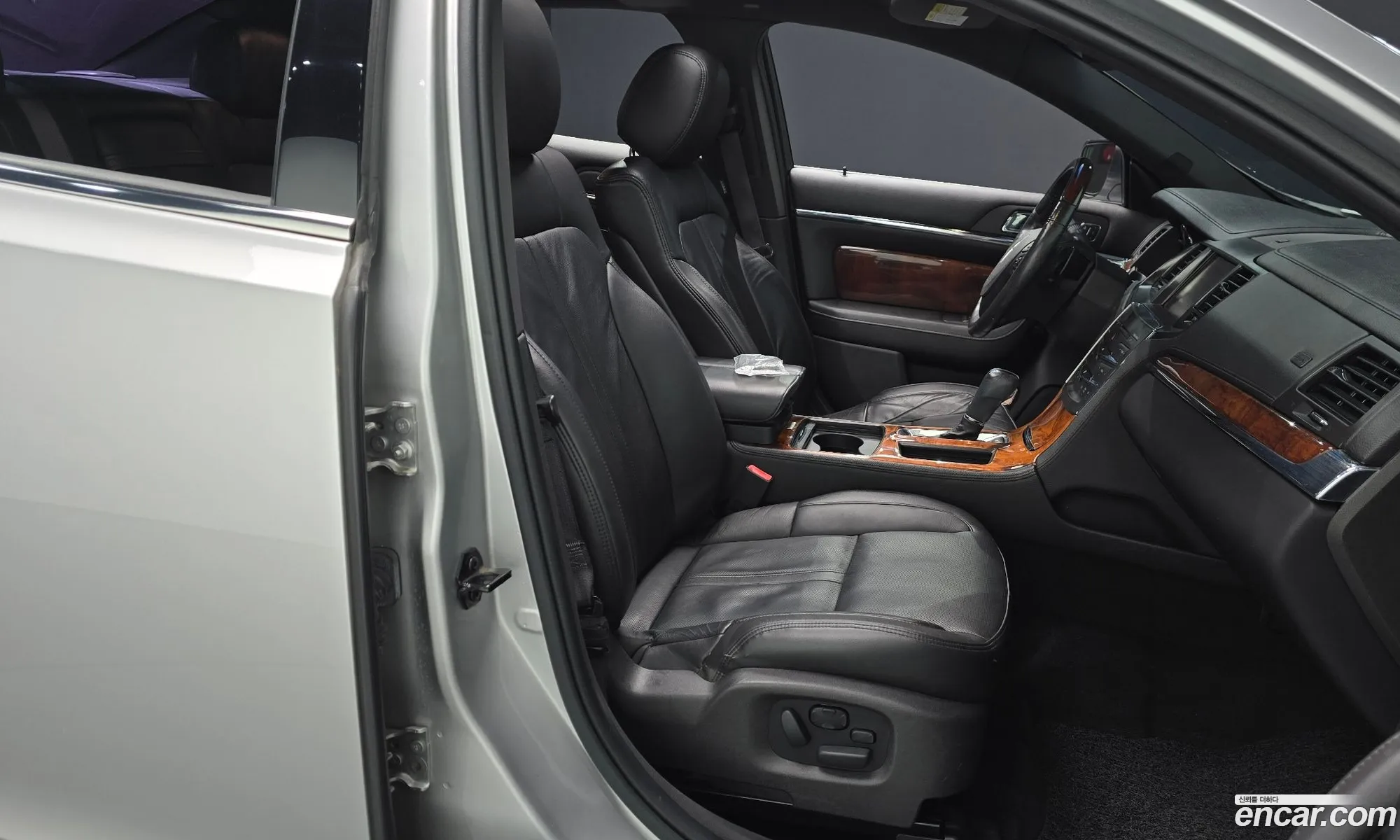 Lincoln MKS 2012 1LNHL9DK9DG606738 — 3