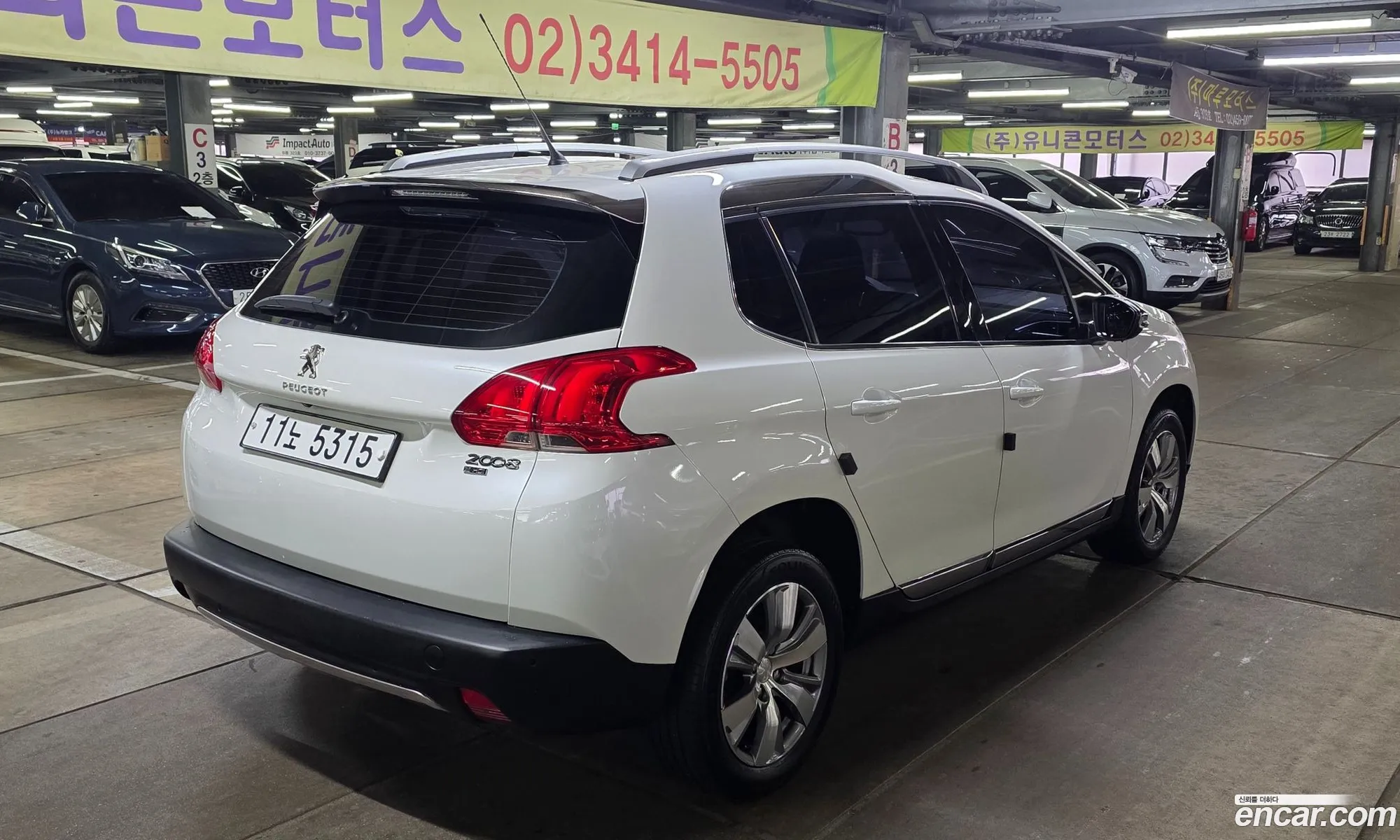 Peugeot 2008 2015 — 11