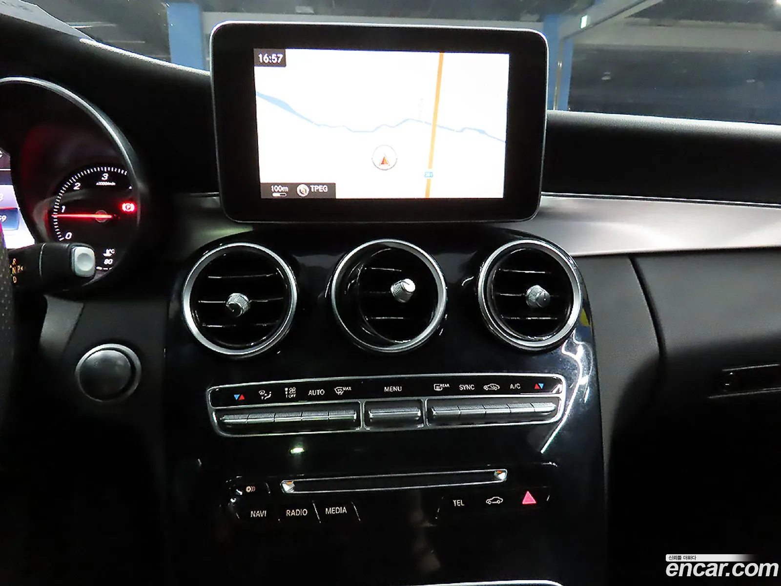Mercedes-Benz C-Class W205 2015 — 6