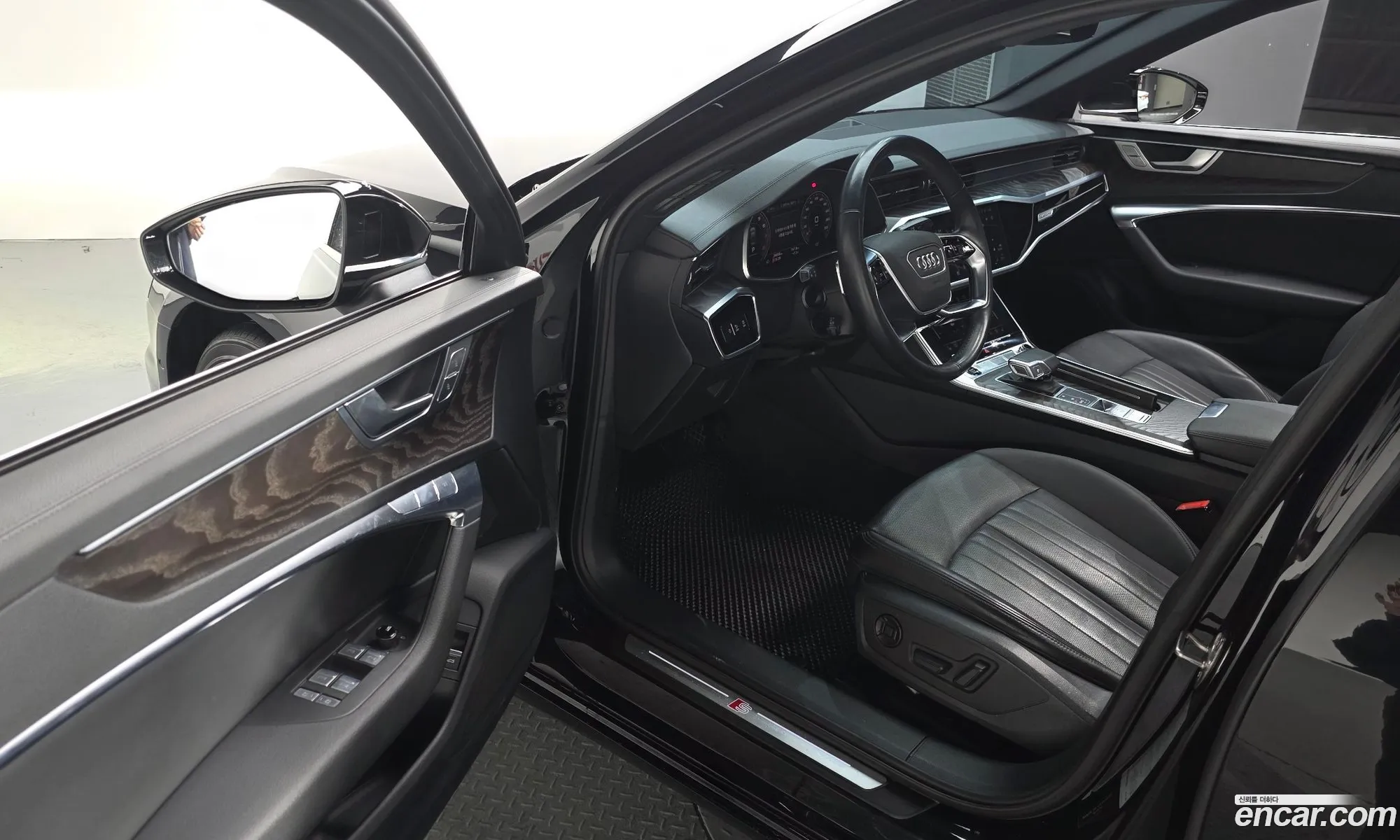 Audi A6 2022 — 12