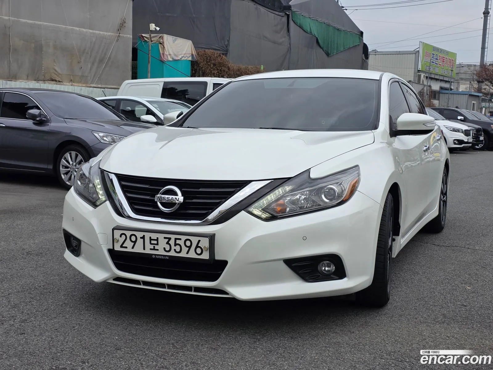 Nissan Altima 2018 — 12