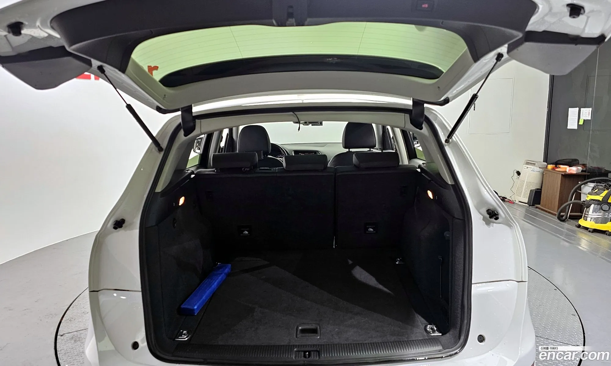 Audi Q5 2014 WAUZZZ8R1EA068973 — 6
