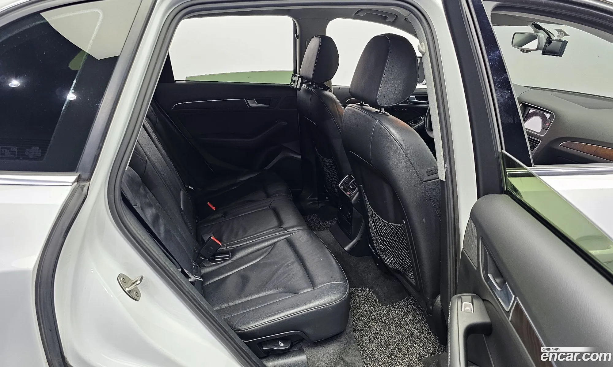 Audi Q5 2014 WAUZZZ8R1EA068973 — 5