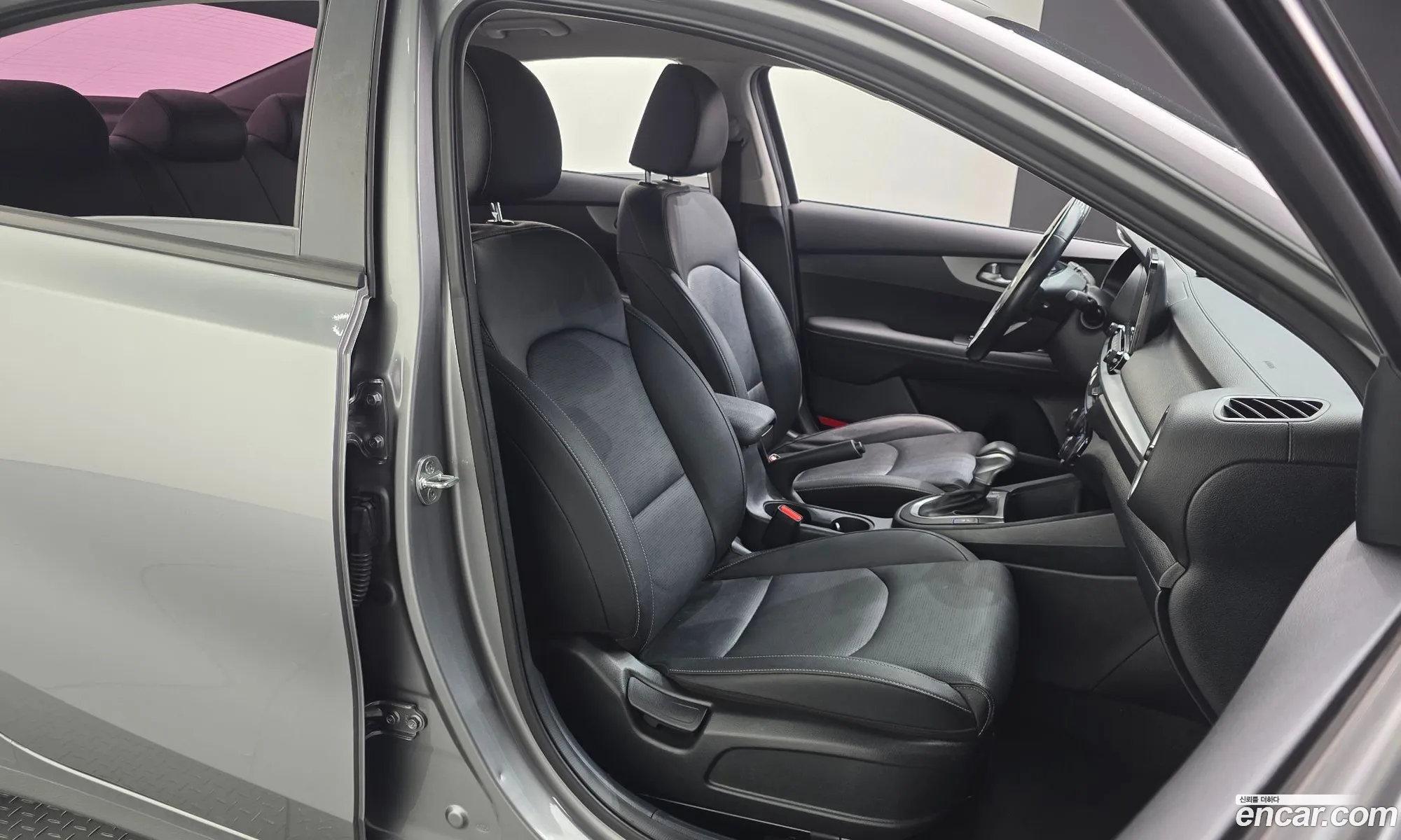 Kia K3 2019 — 18