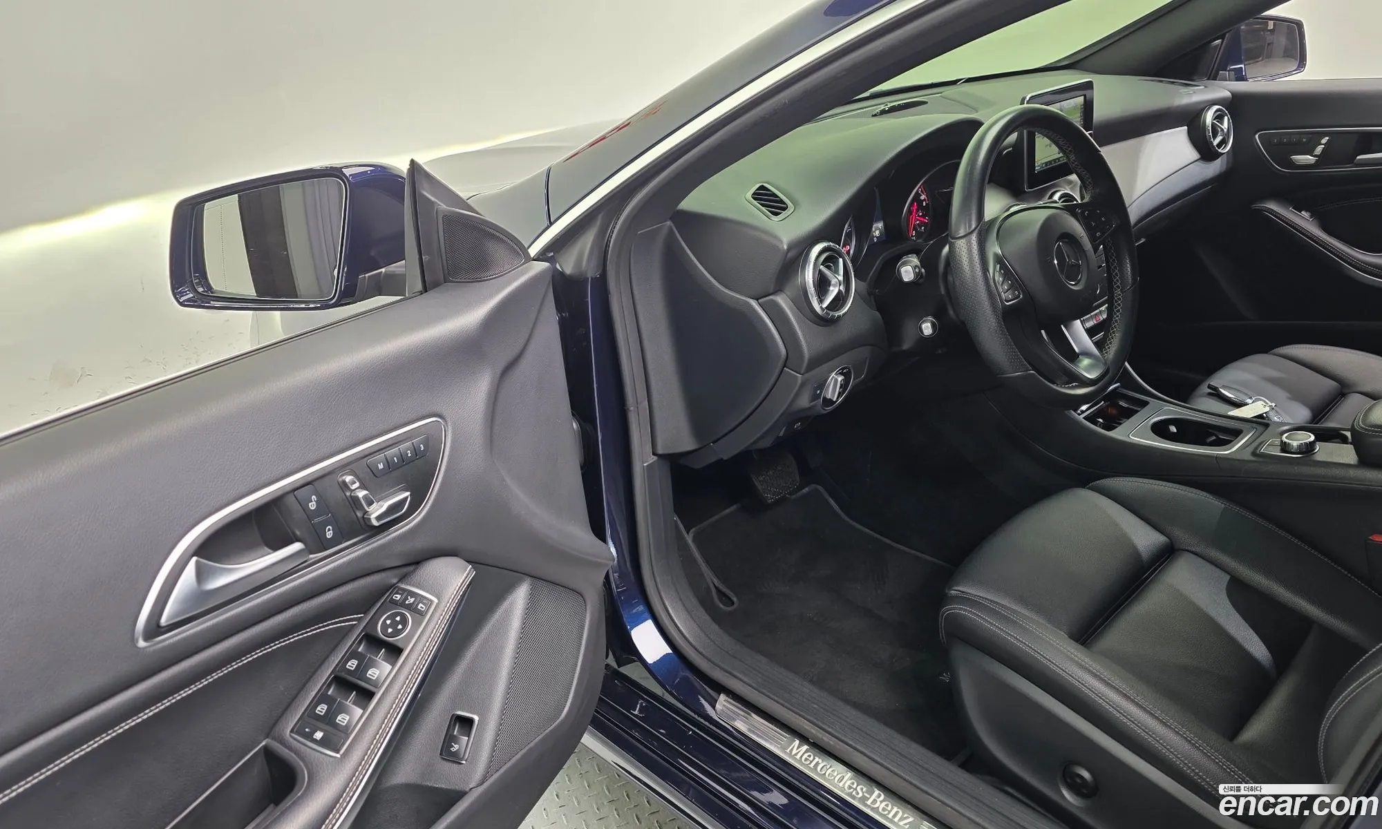 Mercedes-Benz CLA-Class C117 2017 — 20