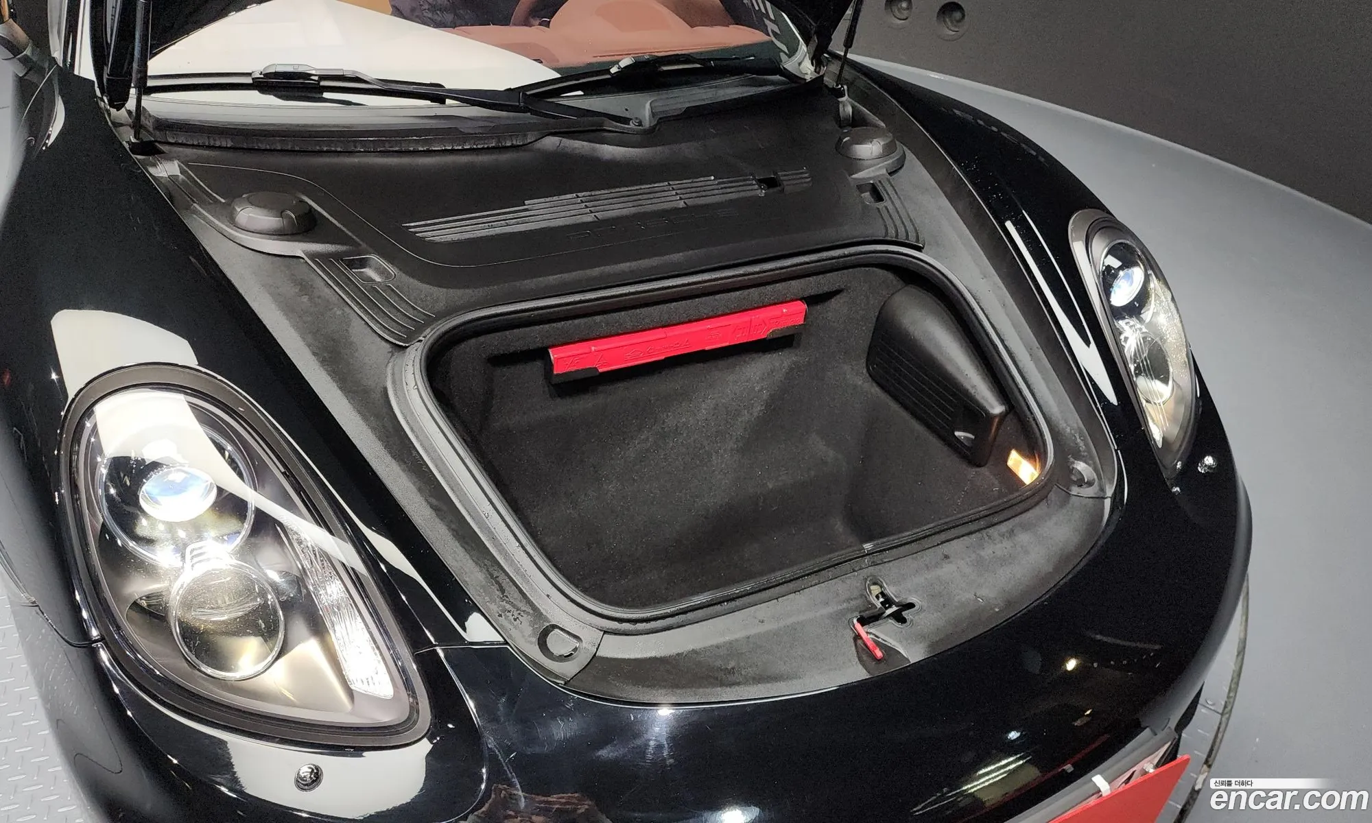 Porsche Boxster 2015 WP0CA2984GS120672 — 2