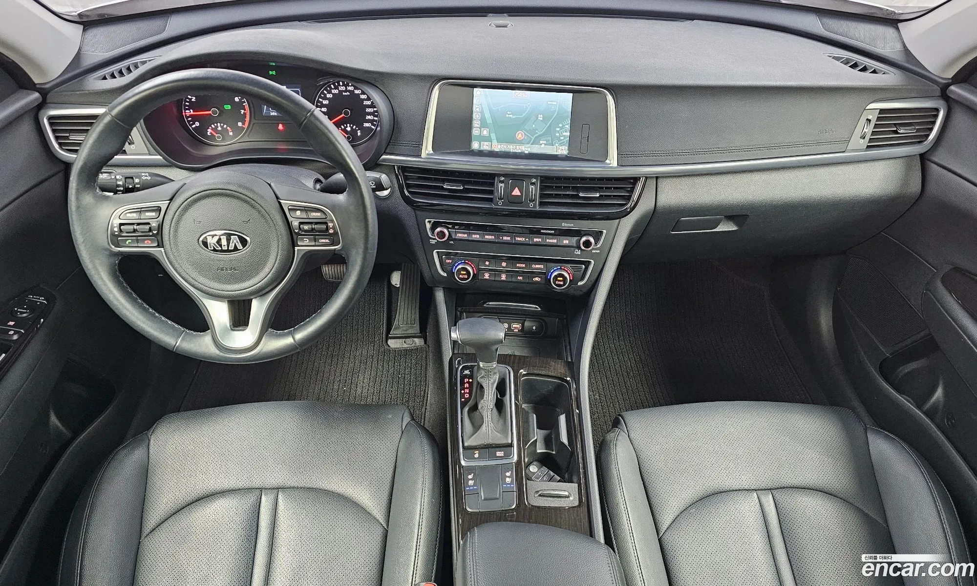 Kia K5 2016 — 12