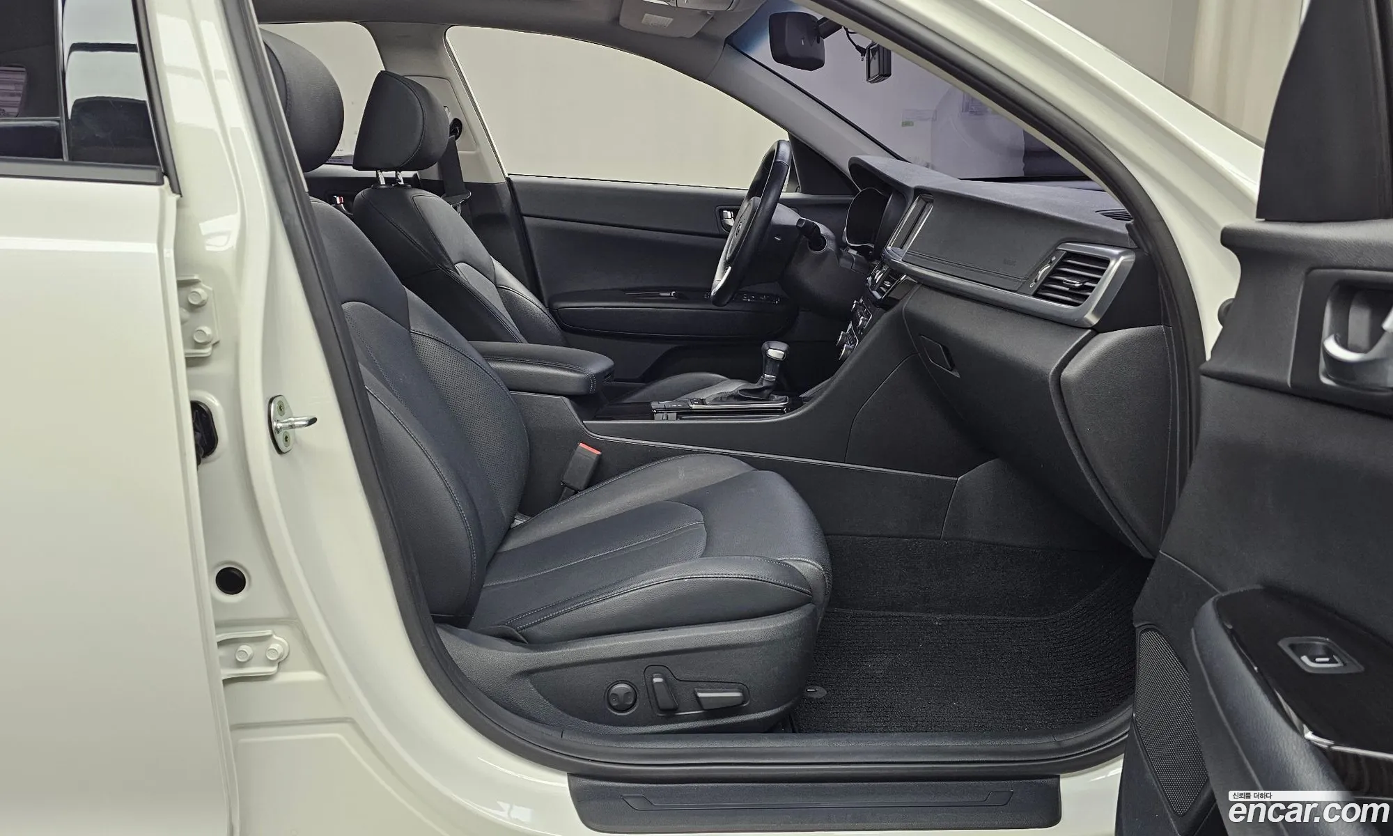 Kia K5 2016 — 10