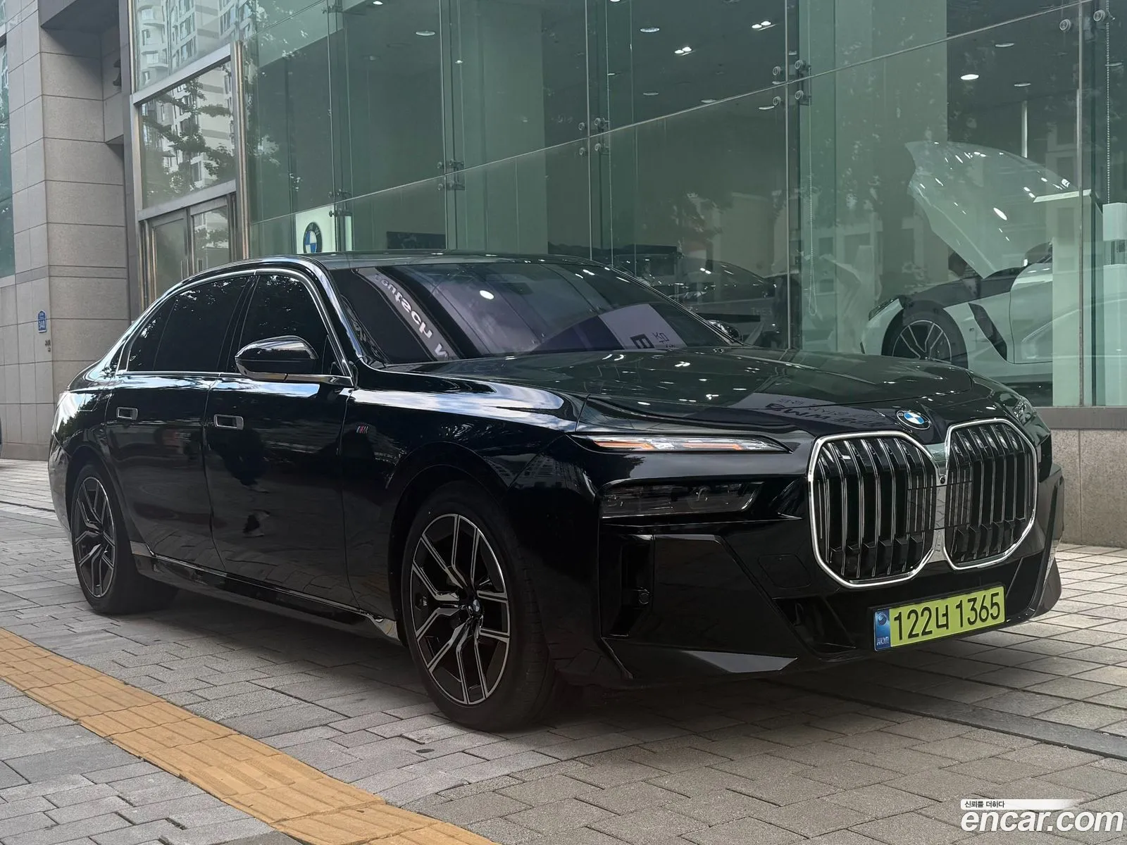 BMW 7 Series 2025 — 9