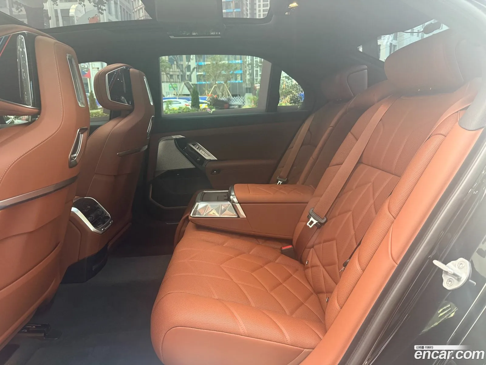 BMW 7 Series 2025 — 13