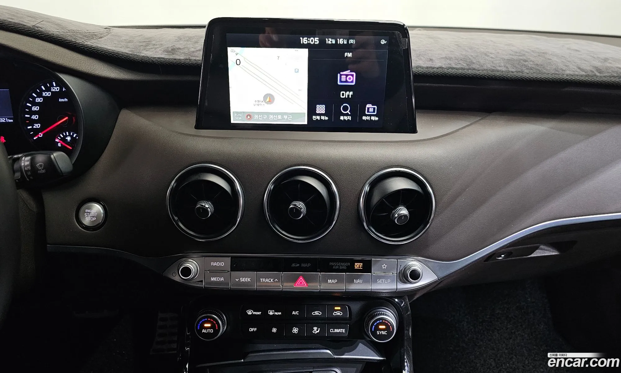 Kia Stinger 2019 — 12