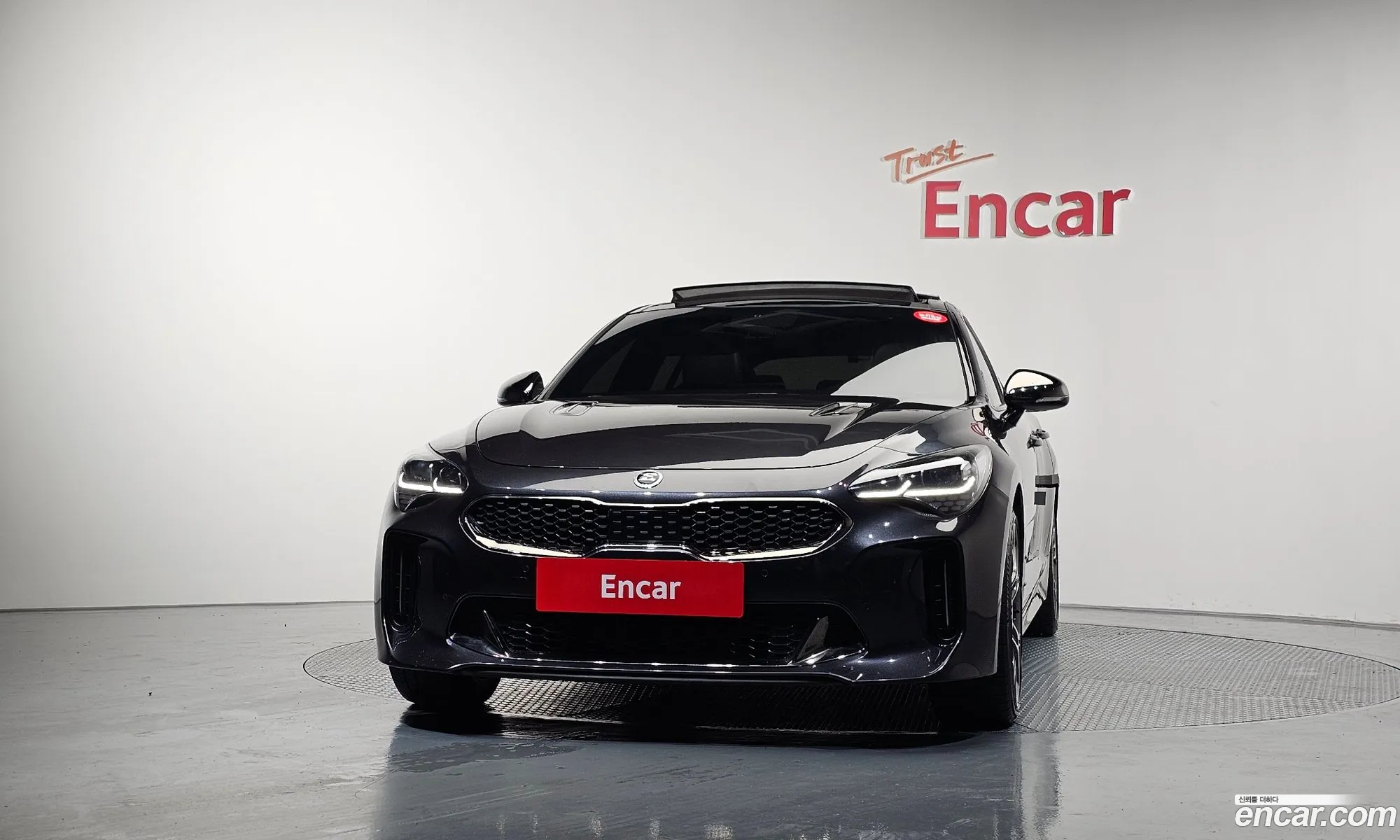Kia Stinger 2019 — 17