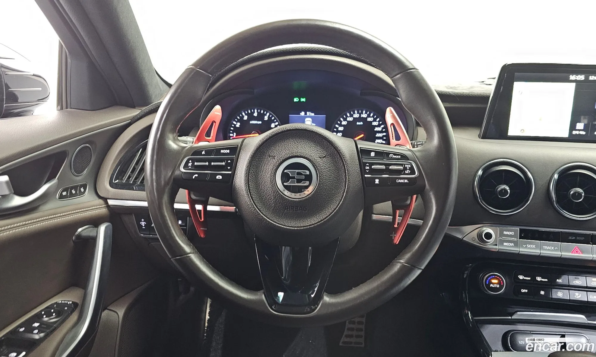 Kia Stinger 2019 — 5