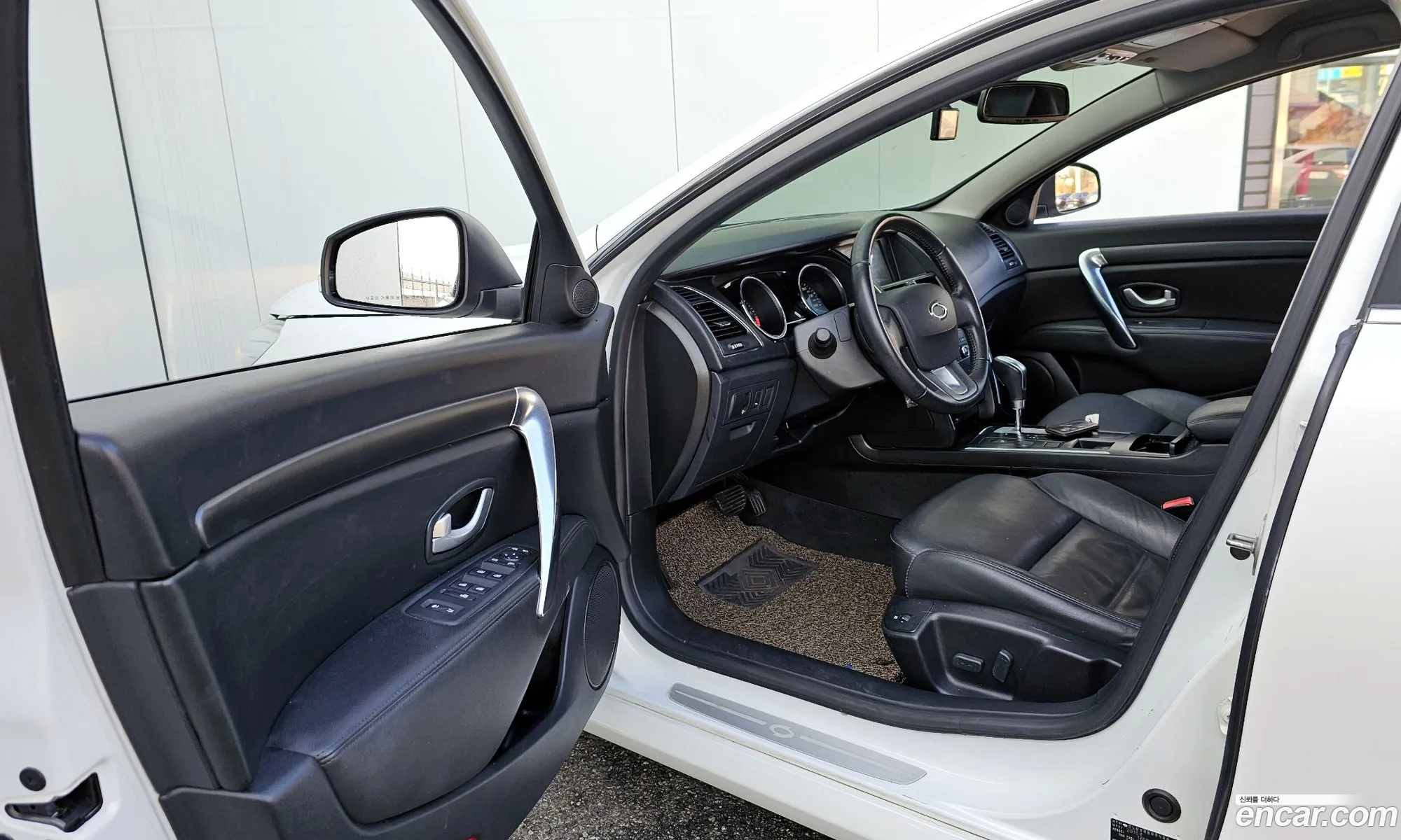 Renault Korea (Samsung) SM7 Nova 2015 — 11