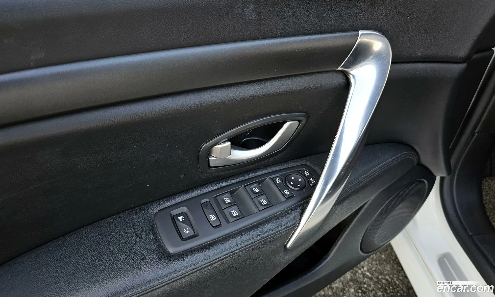 Renault Korea (Samsung) SM7 Nova 2015 — 7