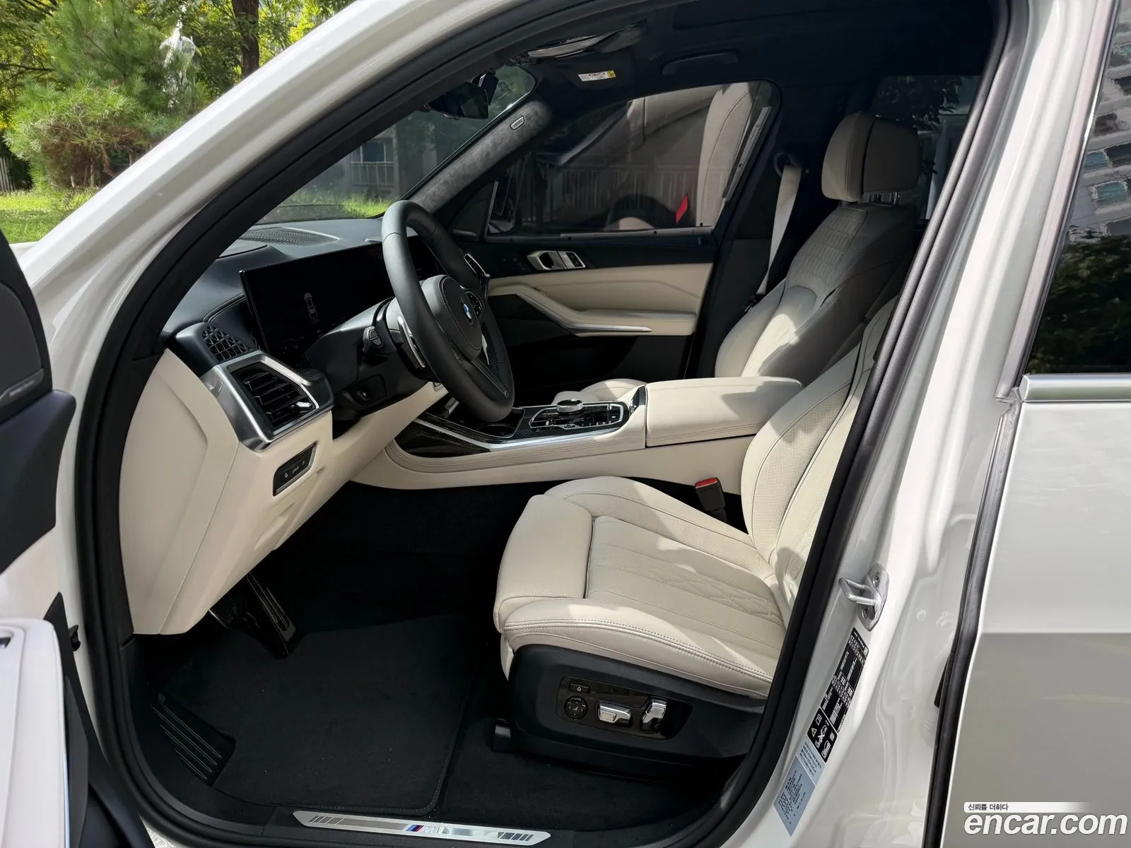 BMW X7 2025 — 14