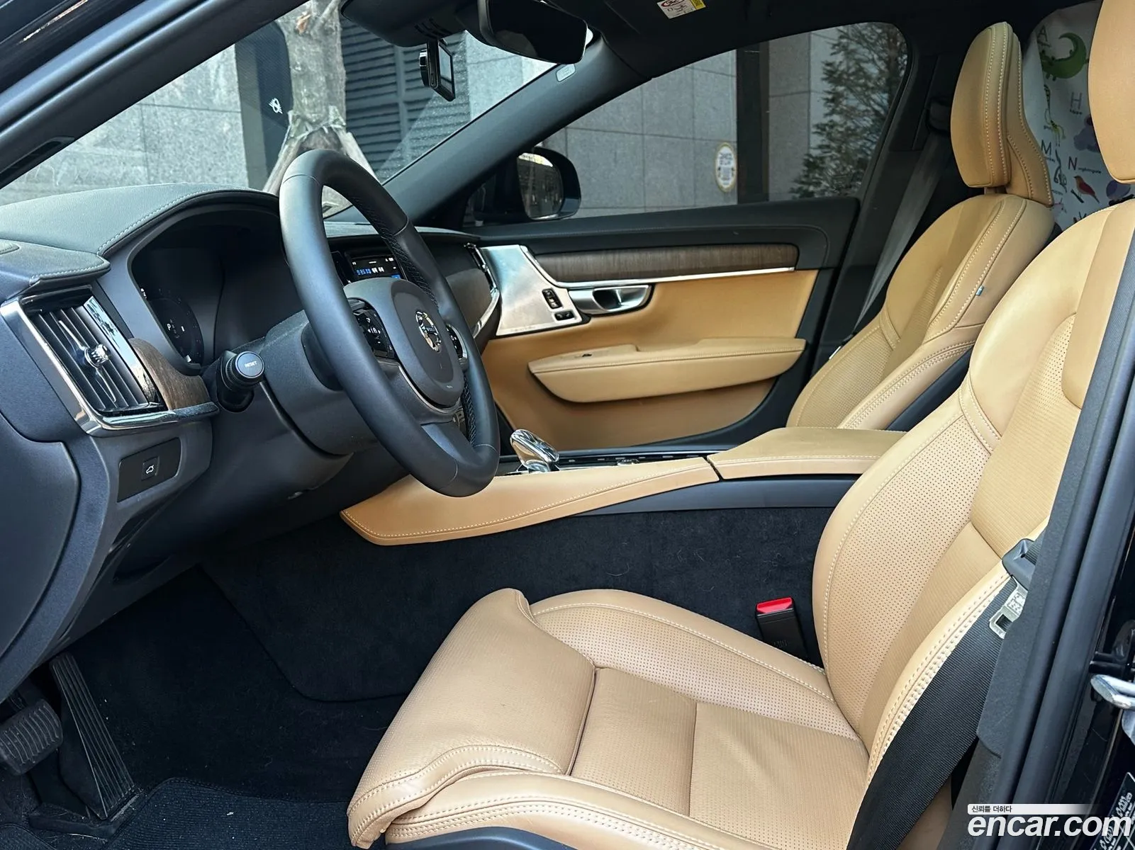 Volvo V90 Cross Country 2024 — 4