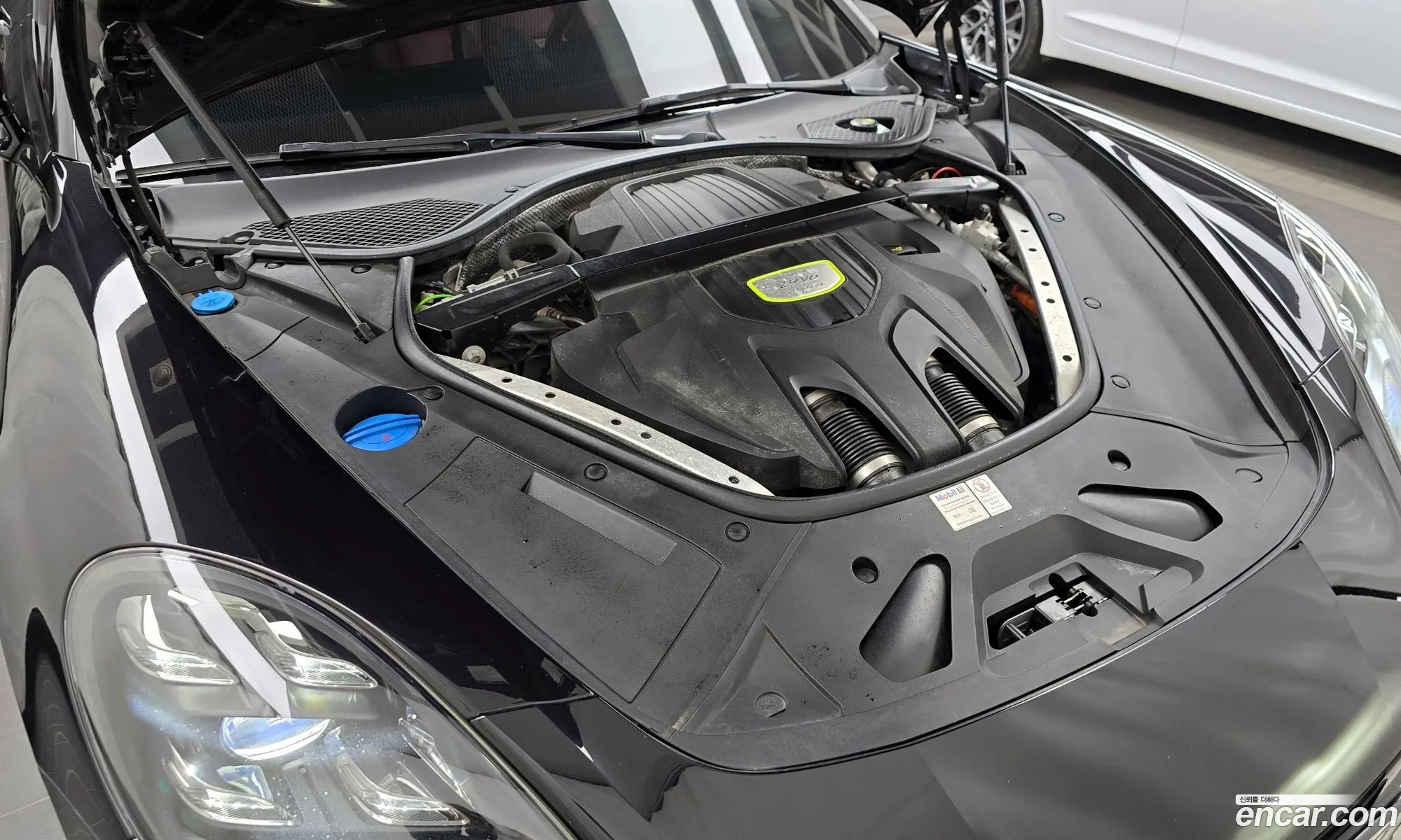 Porsche Panamera 2020 — 16