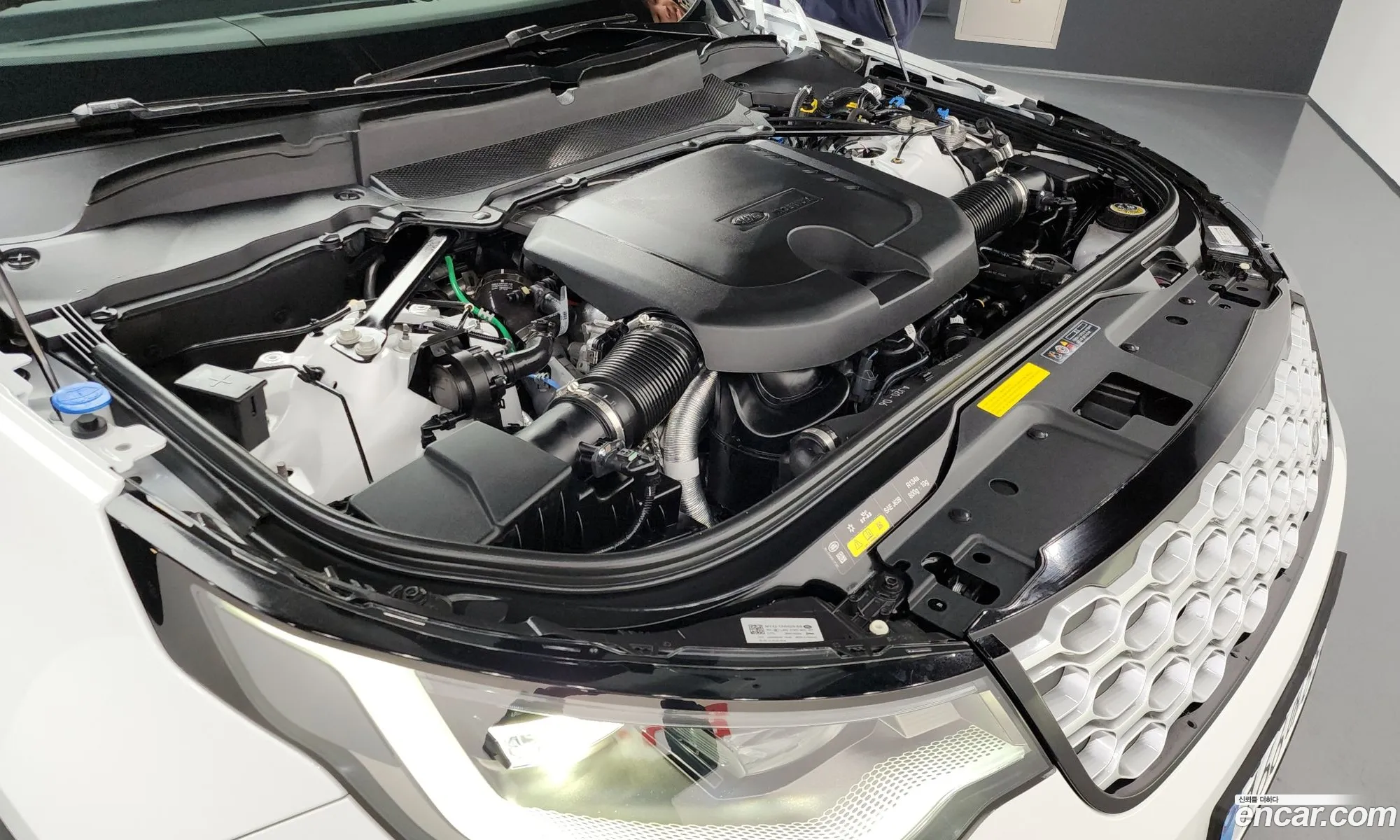 Land Rover Discovery 5 2024 — 7