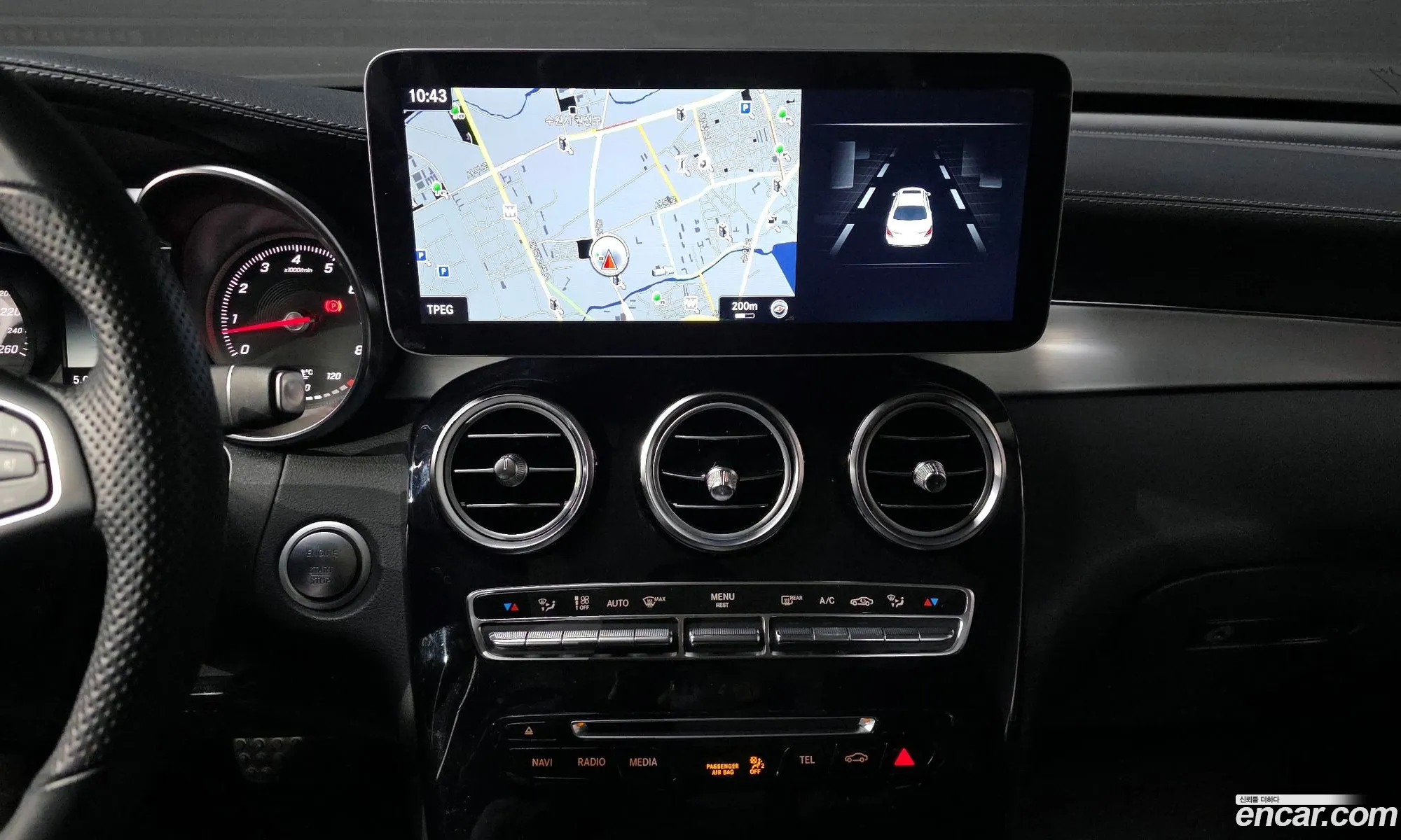 Mercedes-Benz GLC-Class X253 2019 — 11