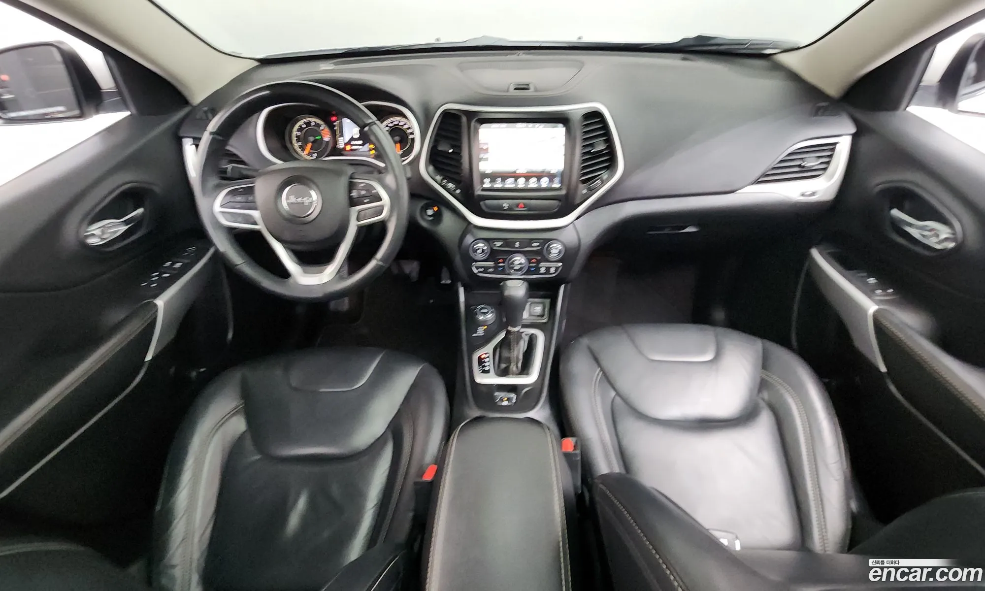 Jeep Cherokee 2017 — 14