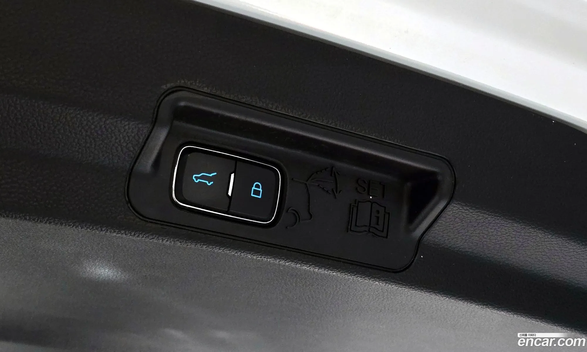 Ford Explorer 6th Gen 2020 1FMSK8FH2LGB98621 — 15