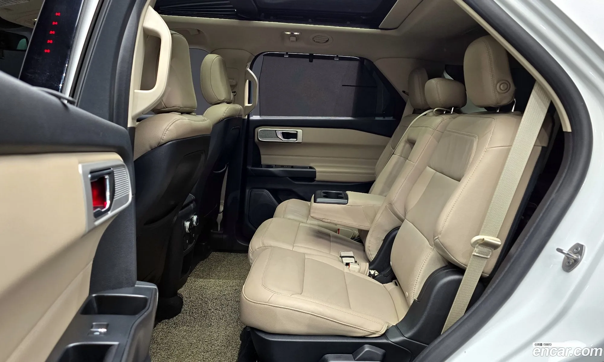 Ford Explorer 6th Gen 2020 1FMSK8FH2LGB98621 — 7