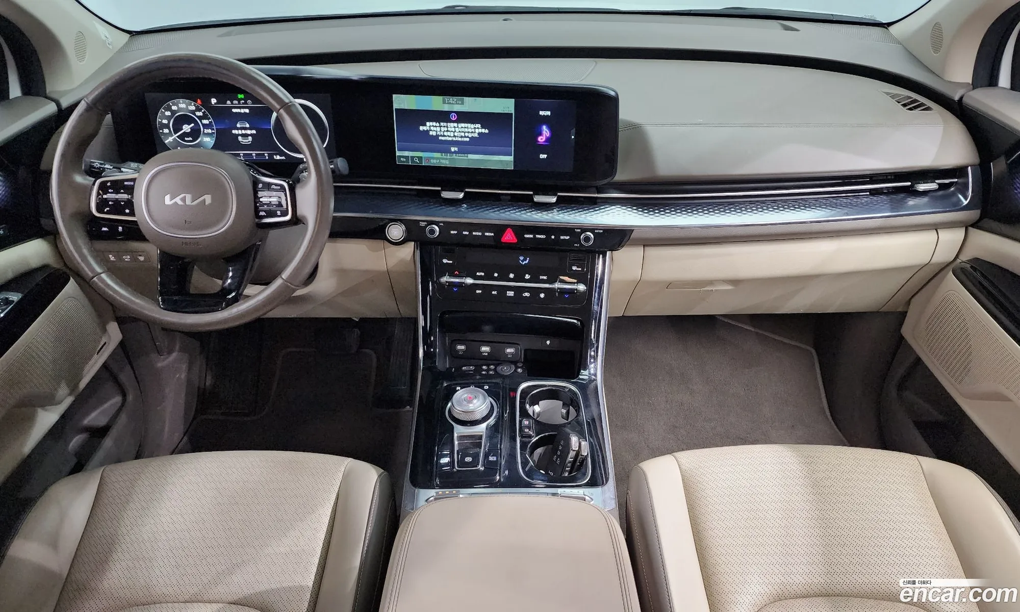 Kia Carnival 2021 — 7