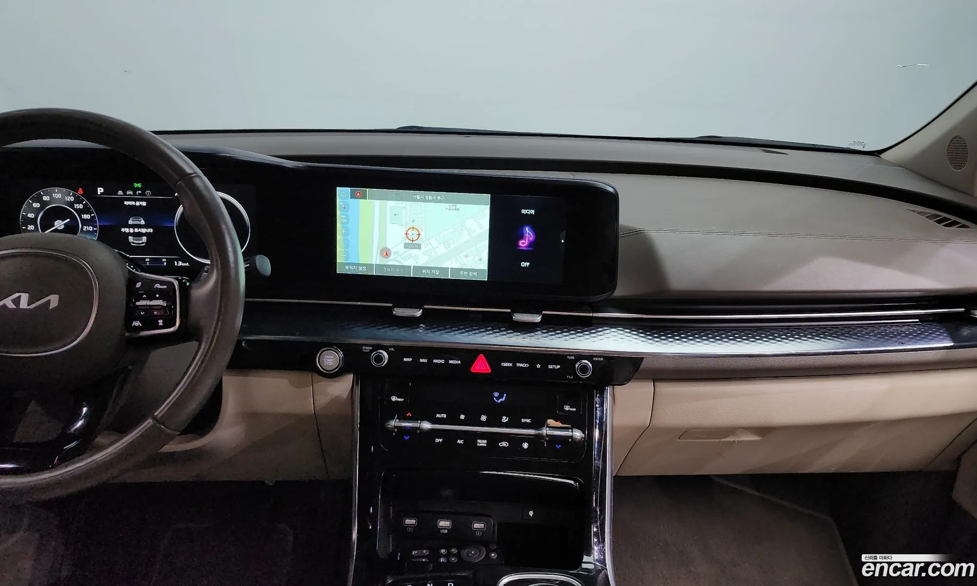 Kia Carnival 2021 — 8