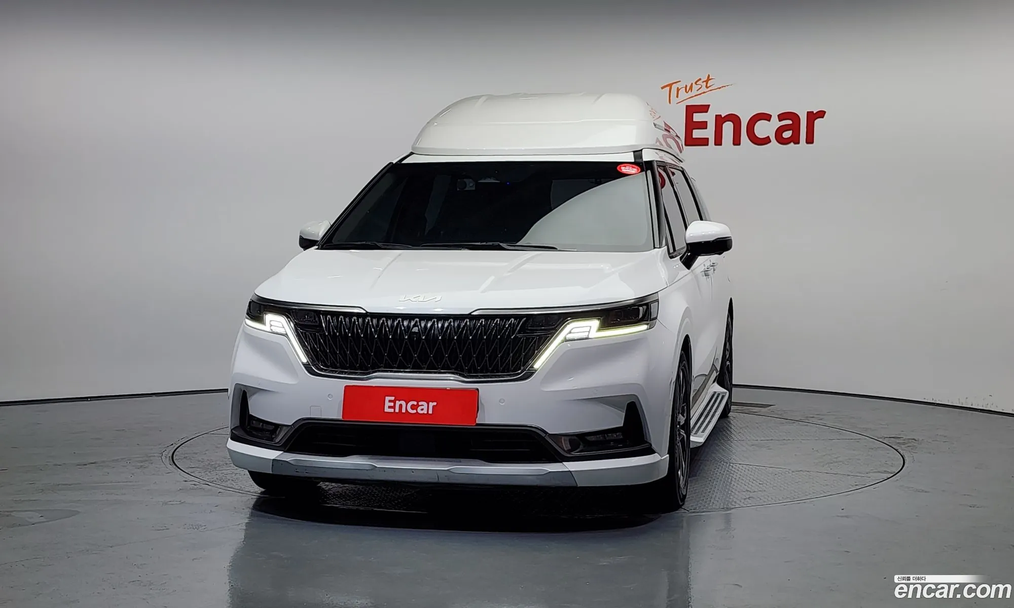Kia Carnival 2021 — 10