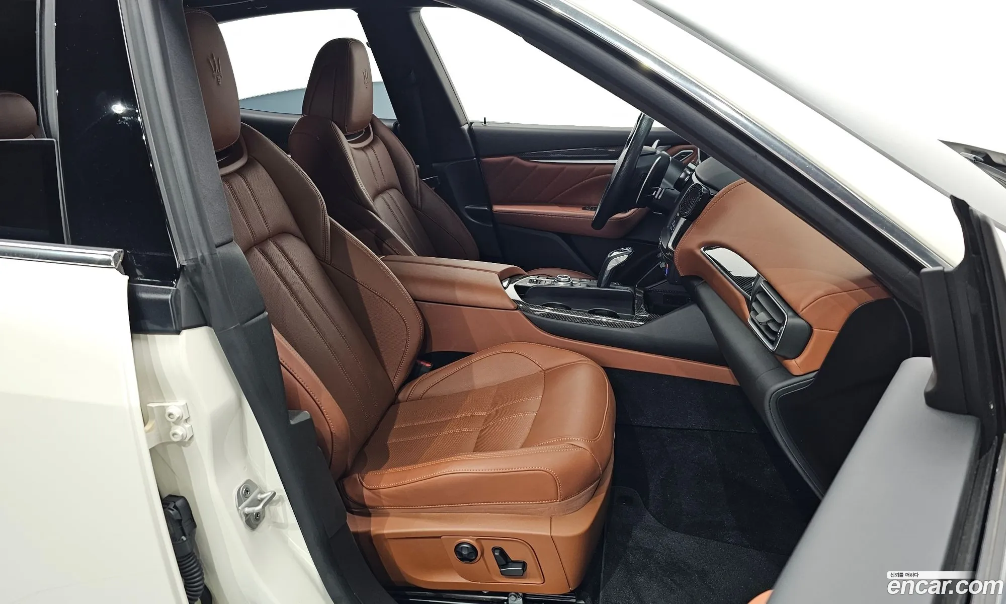 Maserati Levante 2020 — 17