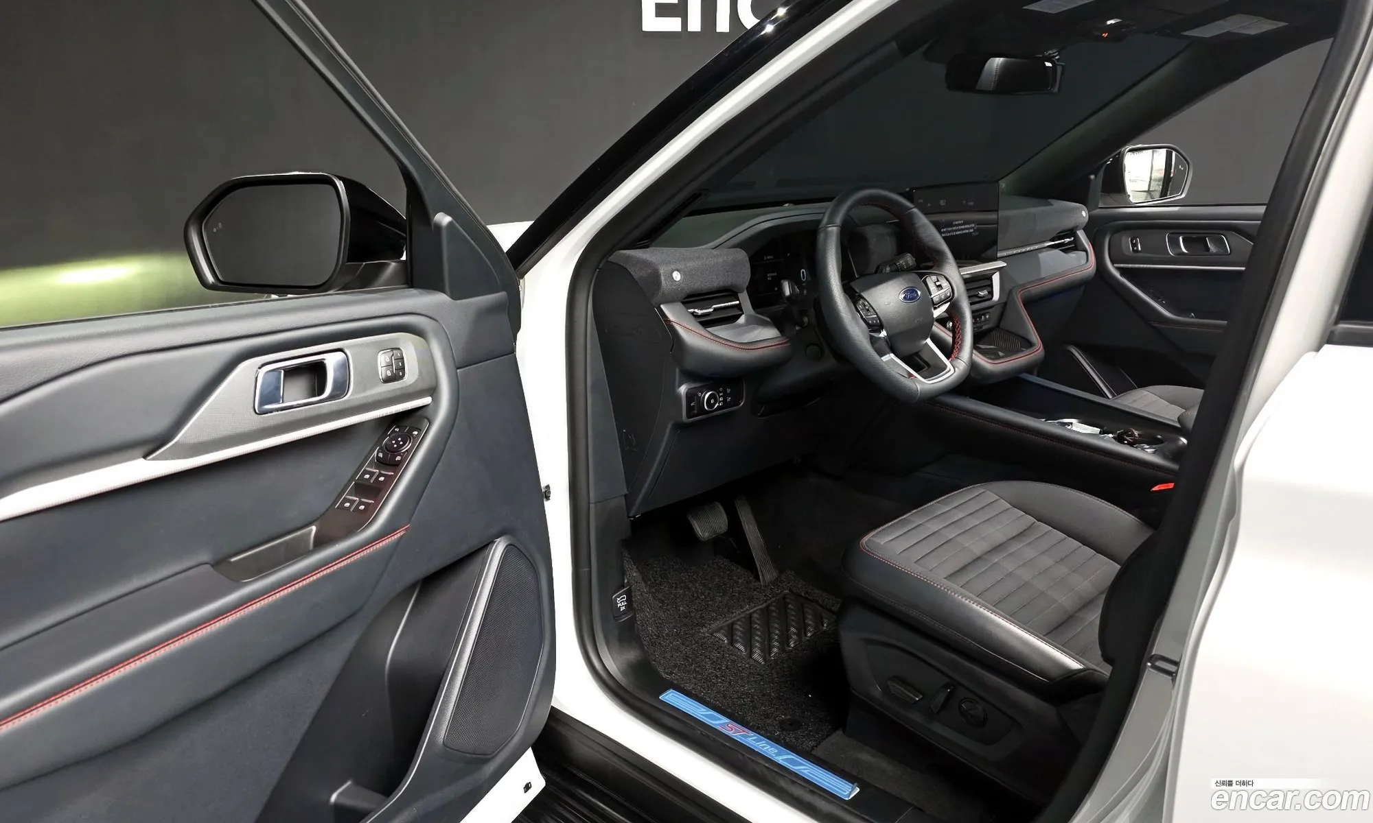 Ford Explorer 6th Gen 2025 1FMUK8KH111111111 — 16