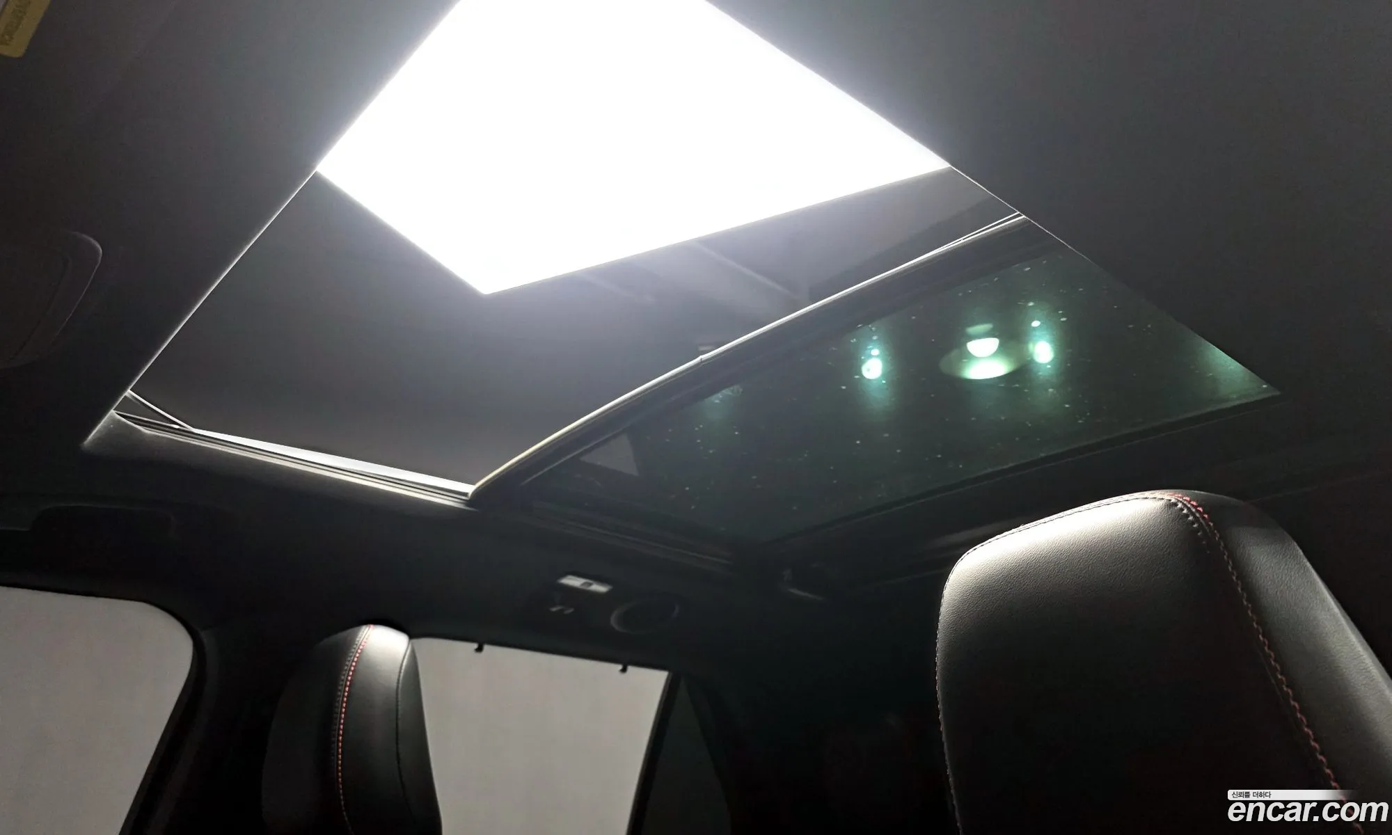 Ford Explorer 6th Gen 2025 1FMUK8KH111111111 — 19