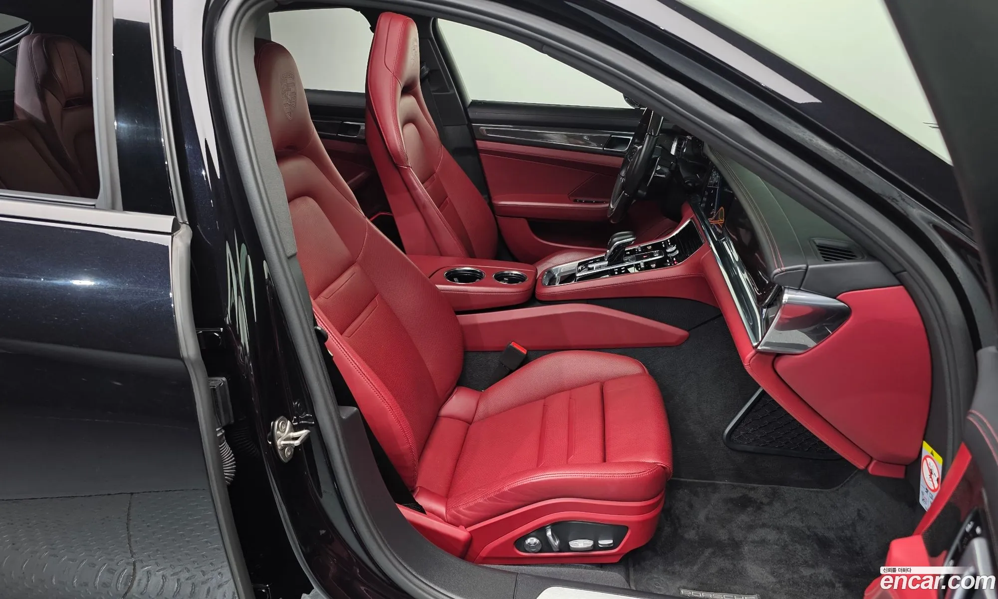 Porsche Panamera 2020 WP0AA2973LL102828 — 18