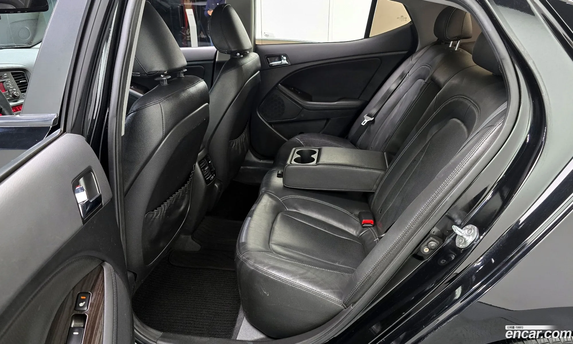 Kia K5 2010 — 6