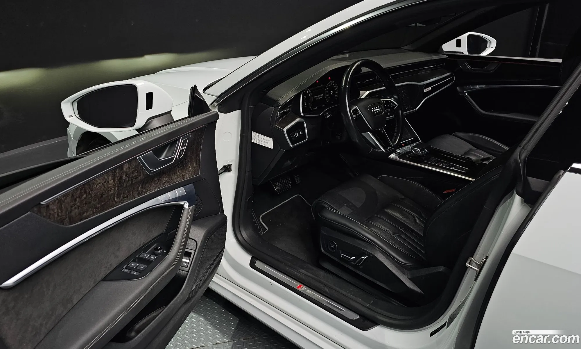Audi A7 2021 — 2