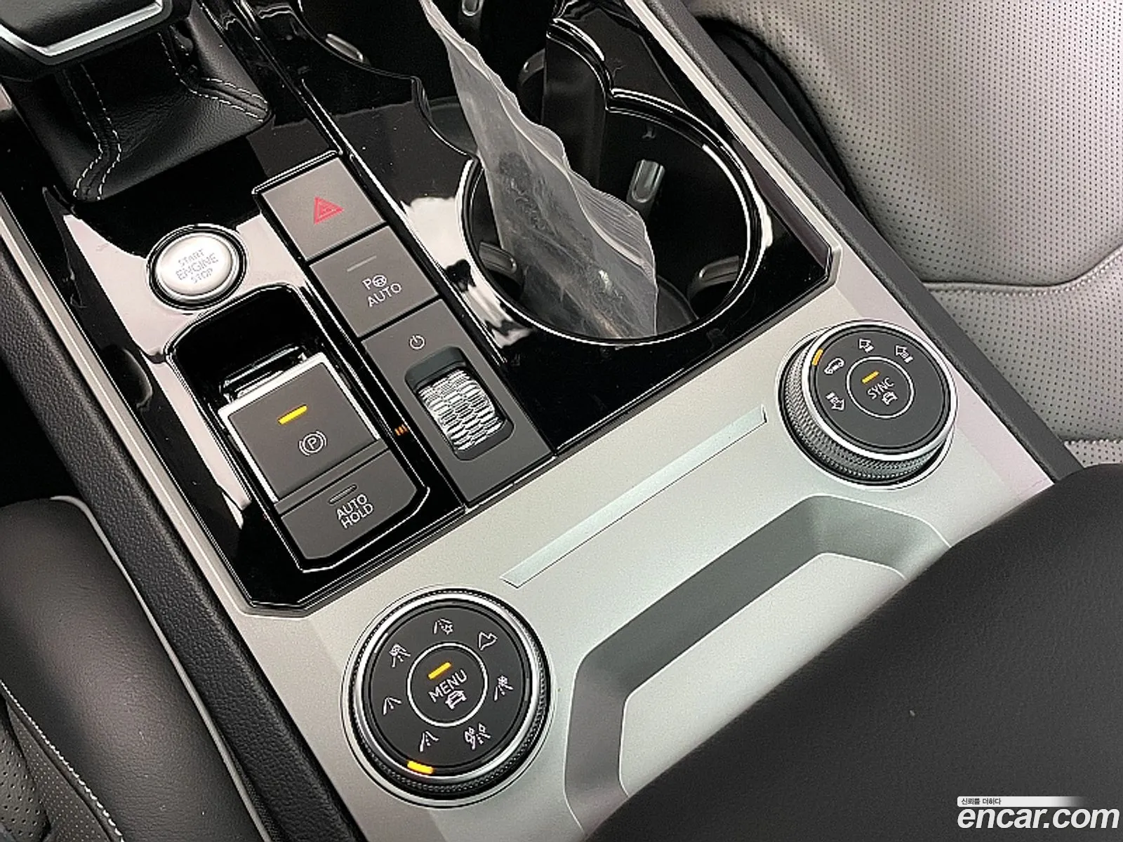 Volkswagen Touareg 2023 — 16