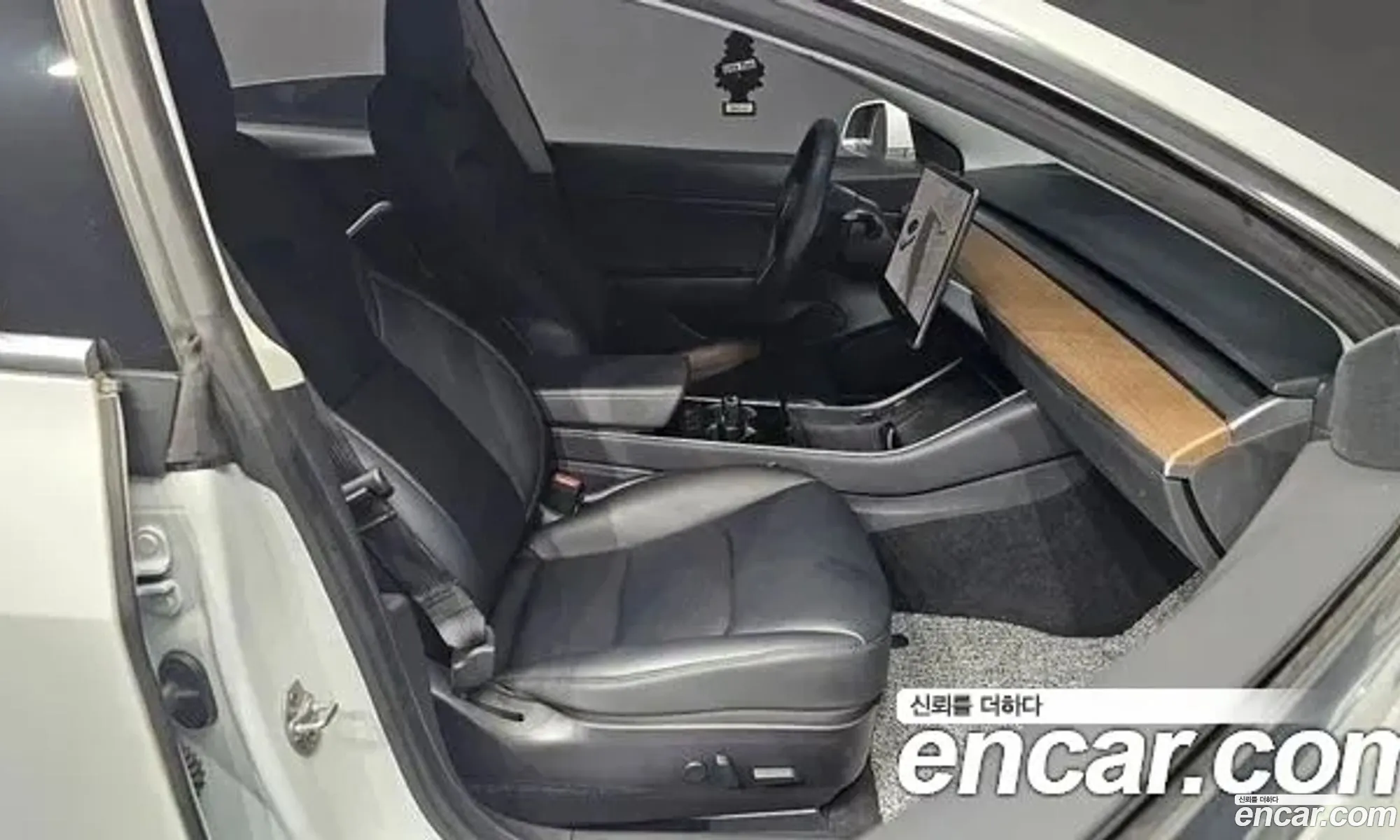 Tesla Model 3 2020 — 14