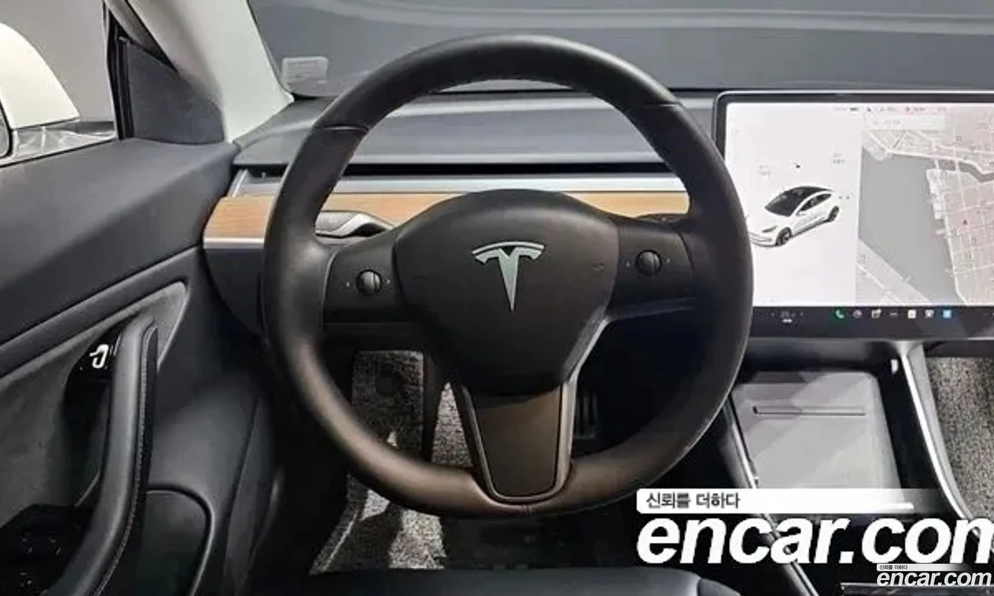 Tesla Model 3 2020 — 17
