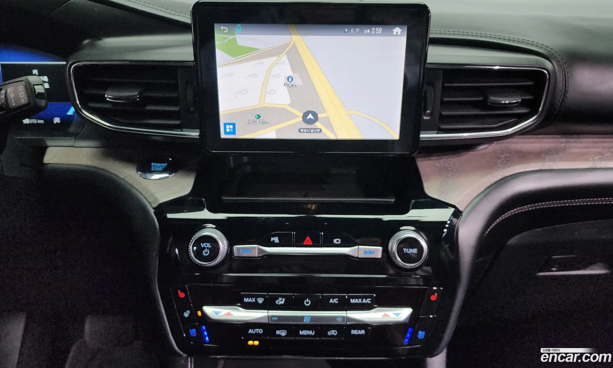 Ford Explorer 6th Gen 2022 1FM5K8HC0NGA53255 — 17